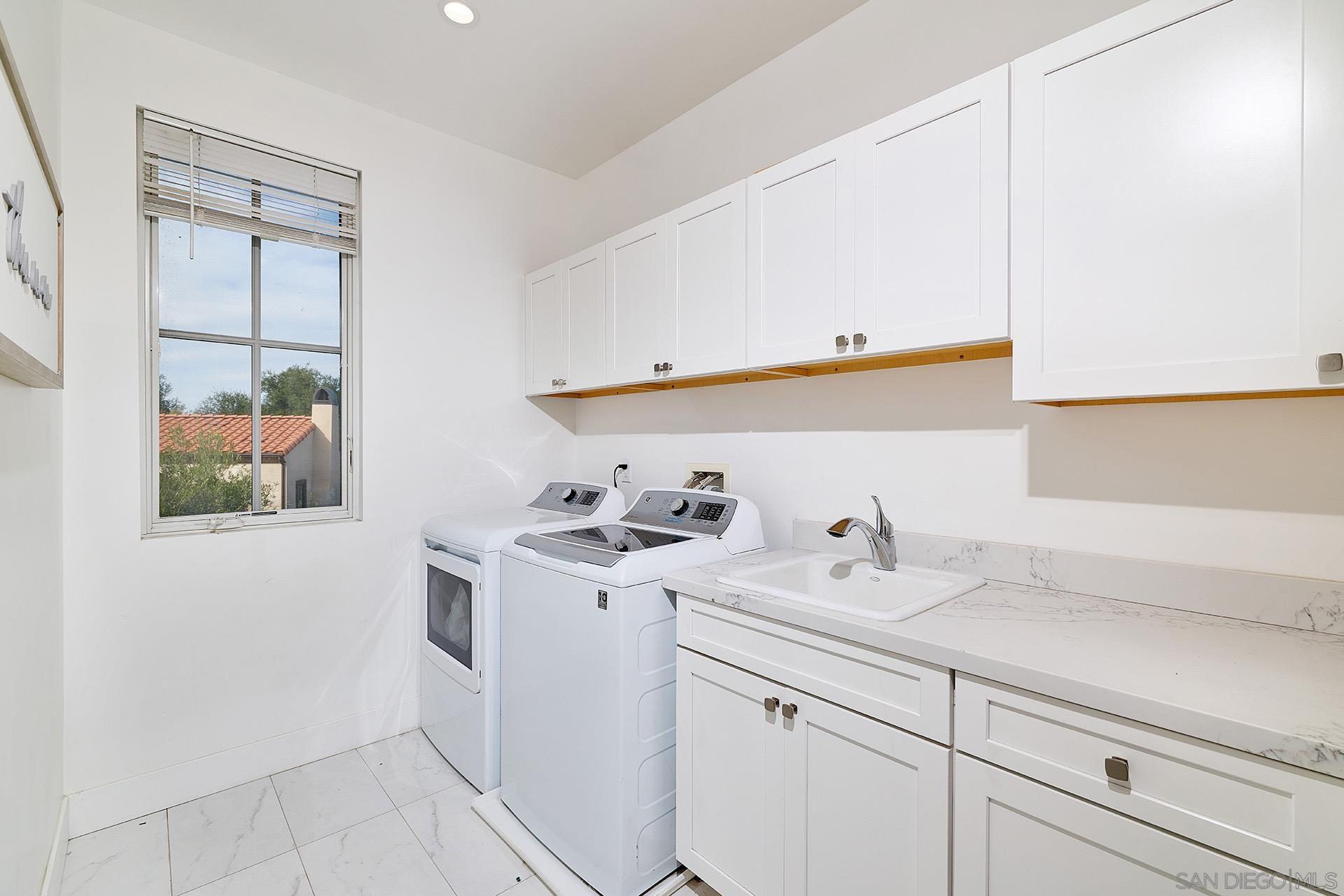 Detail Gallery Image 25 of 47 For 12410  Aria Ct, Poway,  CA 92064 - 4 Beds | 4/1 Baths