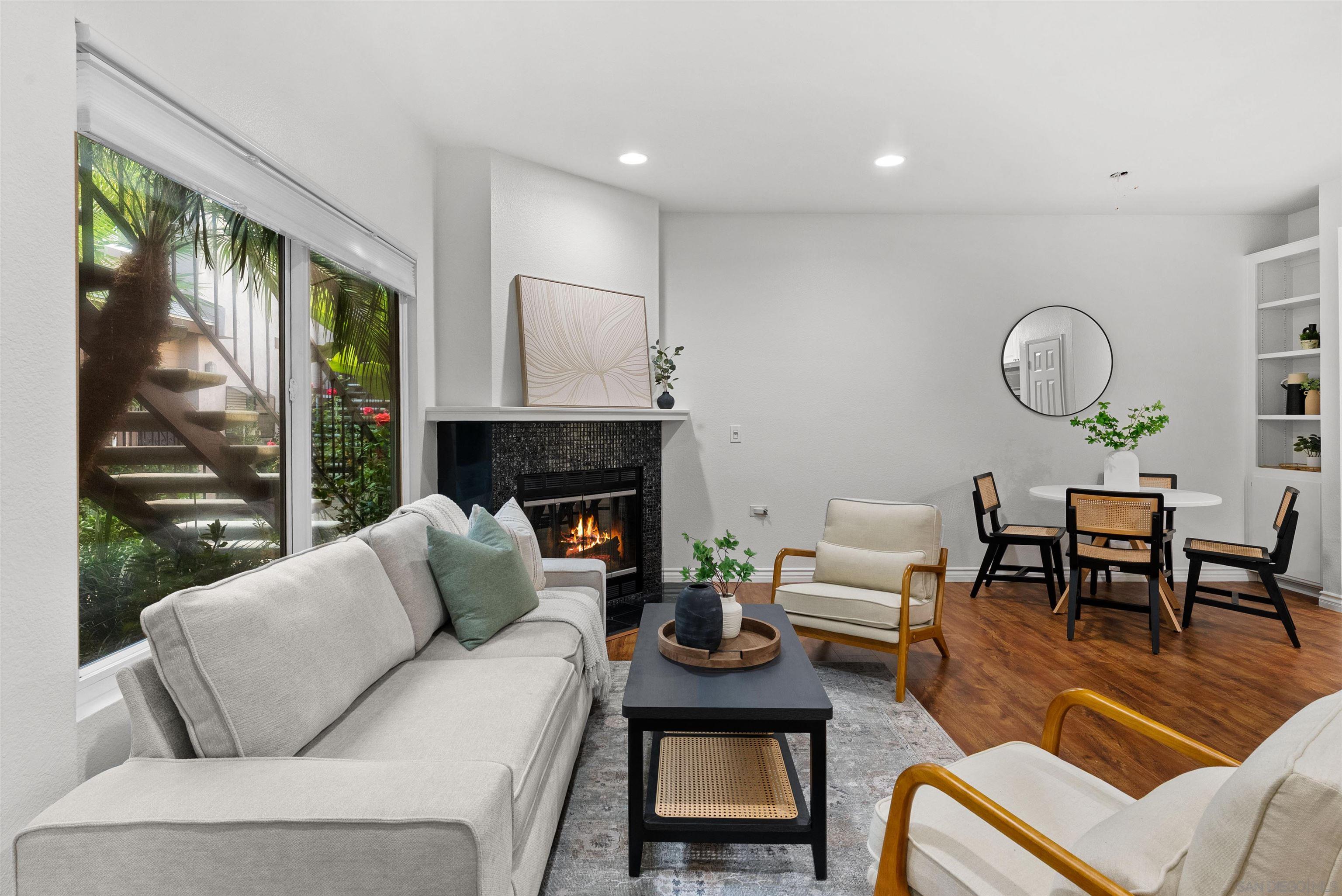 Front Image Thumbnail for SD250043947