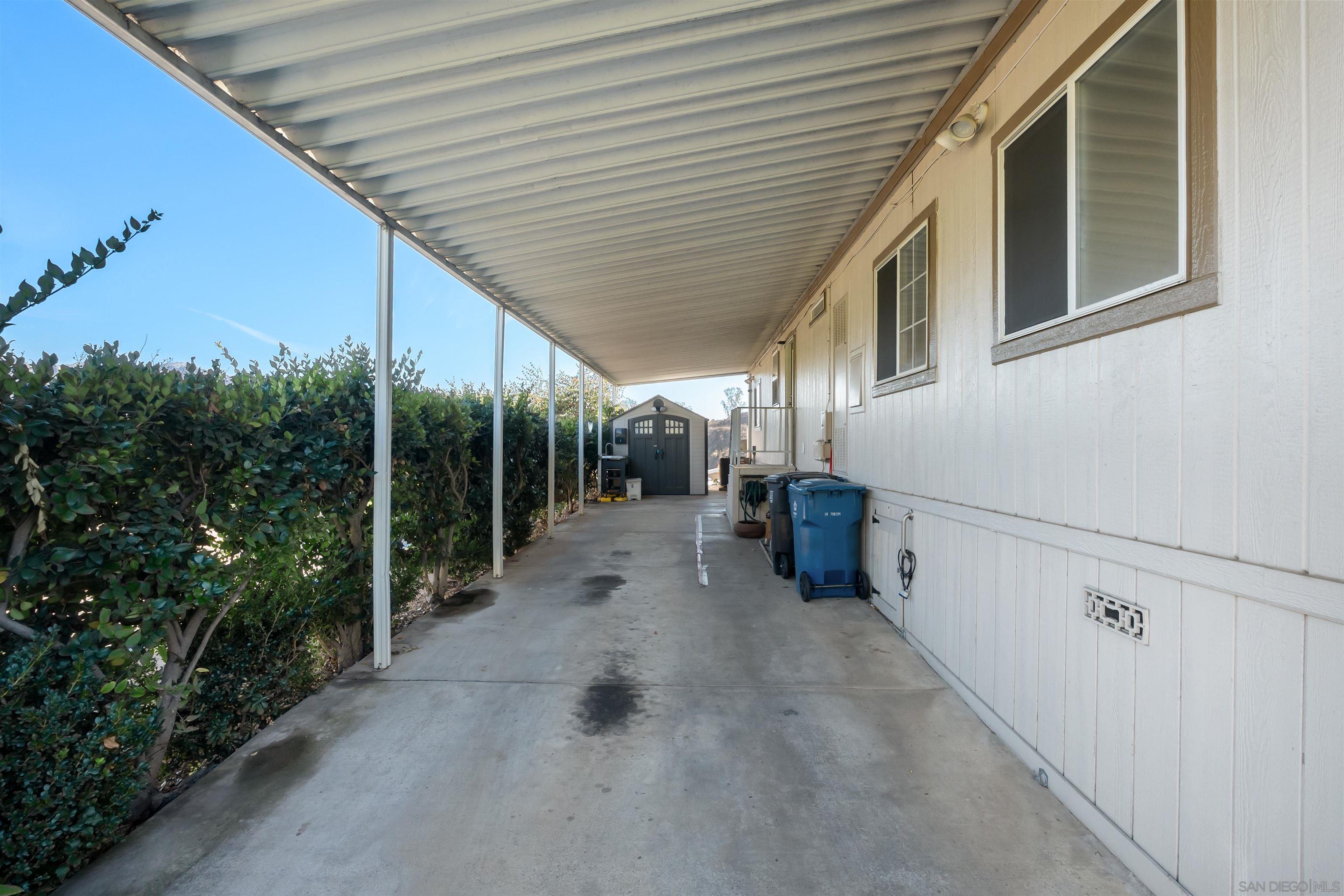 Detail Gallery Image 8 of 29 For 13162  Highway 8 Business  134, El Cajon,  CA 92021 - 3 Beds | 2 Baths