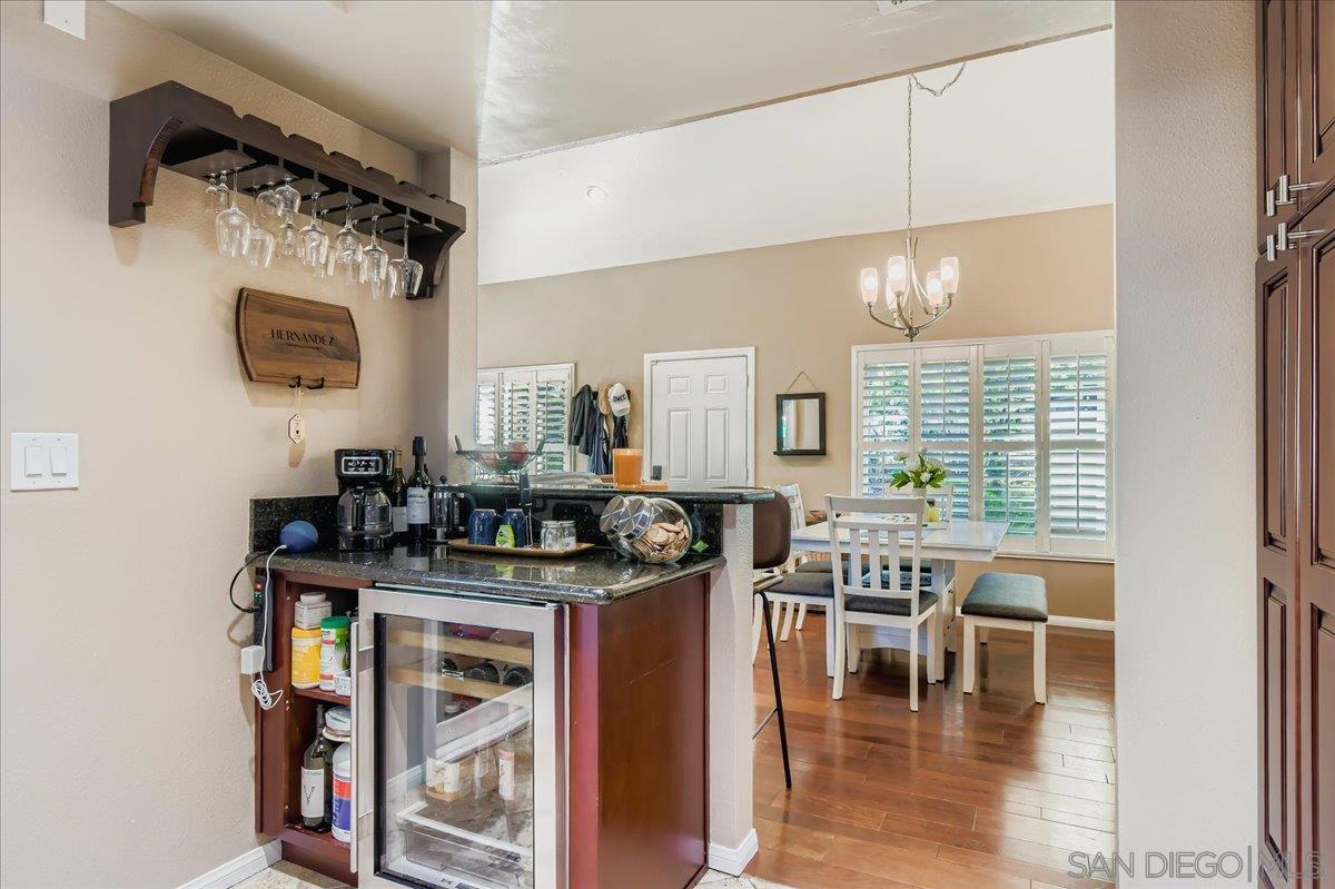 Detail Gallery Image 6 of 32 For 5450  Rebolla Lane, San Diego,  CA 92124 - 4 Beds | 2/1 Baths