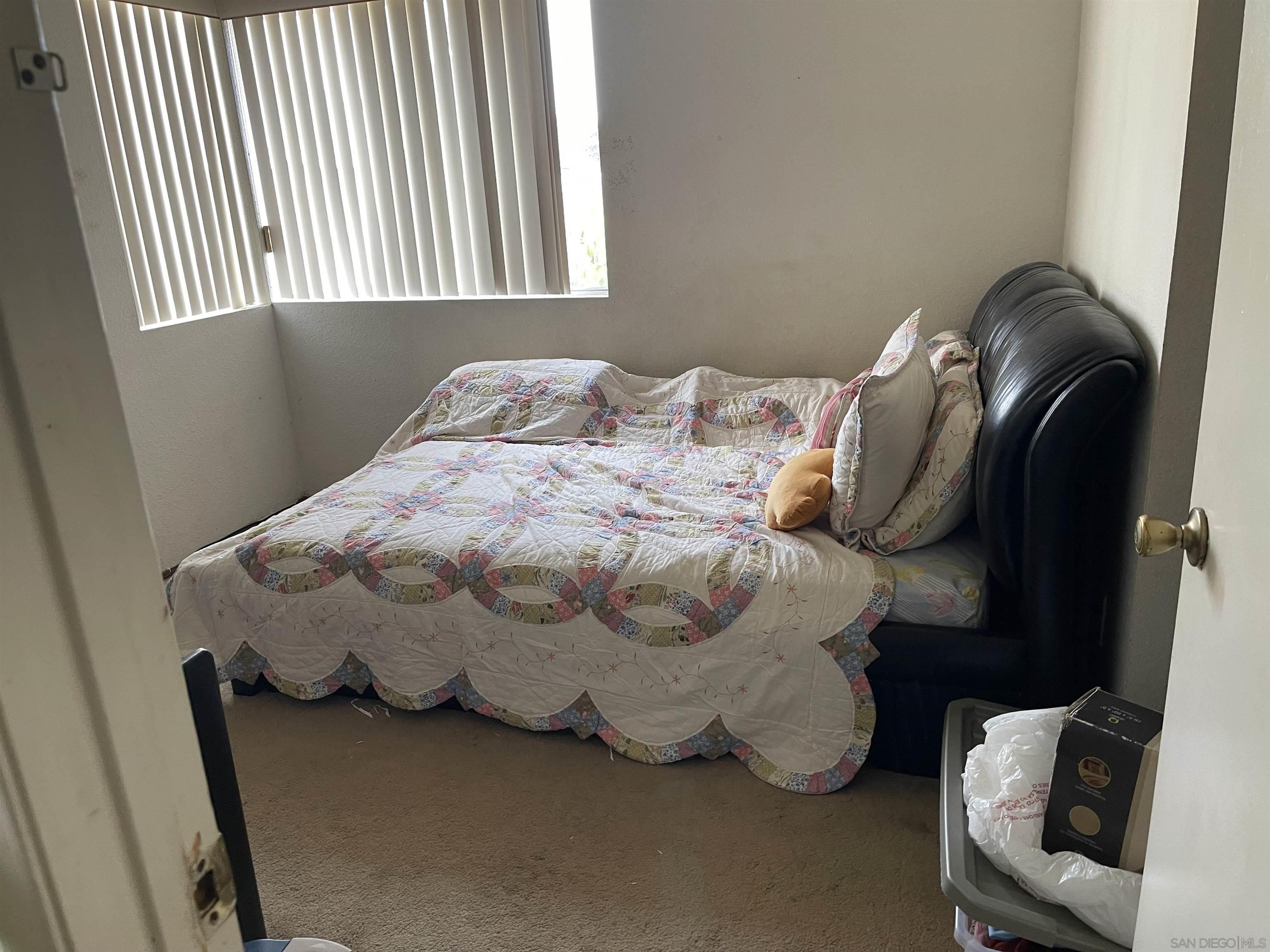 Detail Gallery Image 13 of 14 For 7483  Tooma  #B,  San Diego,  CA 92139 - 3 Beds | 2/1 Baths