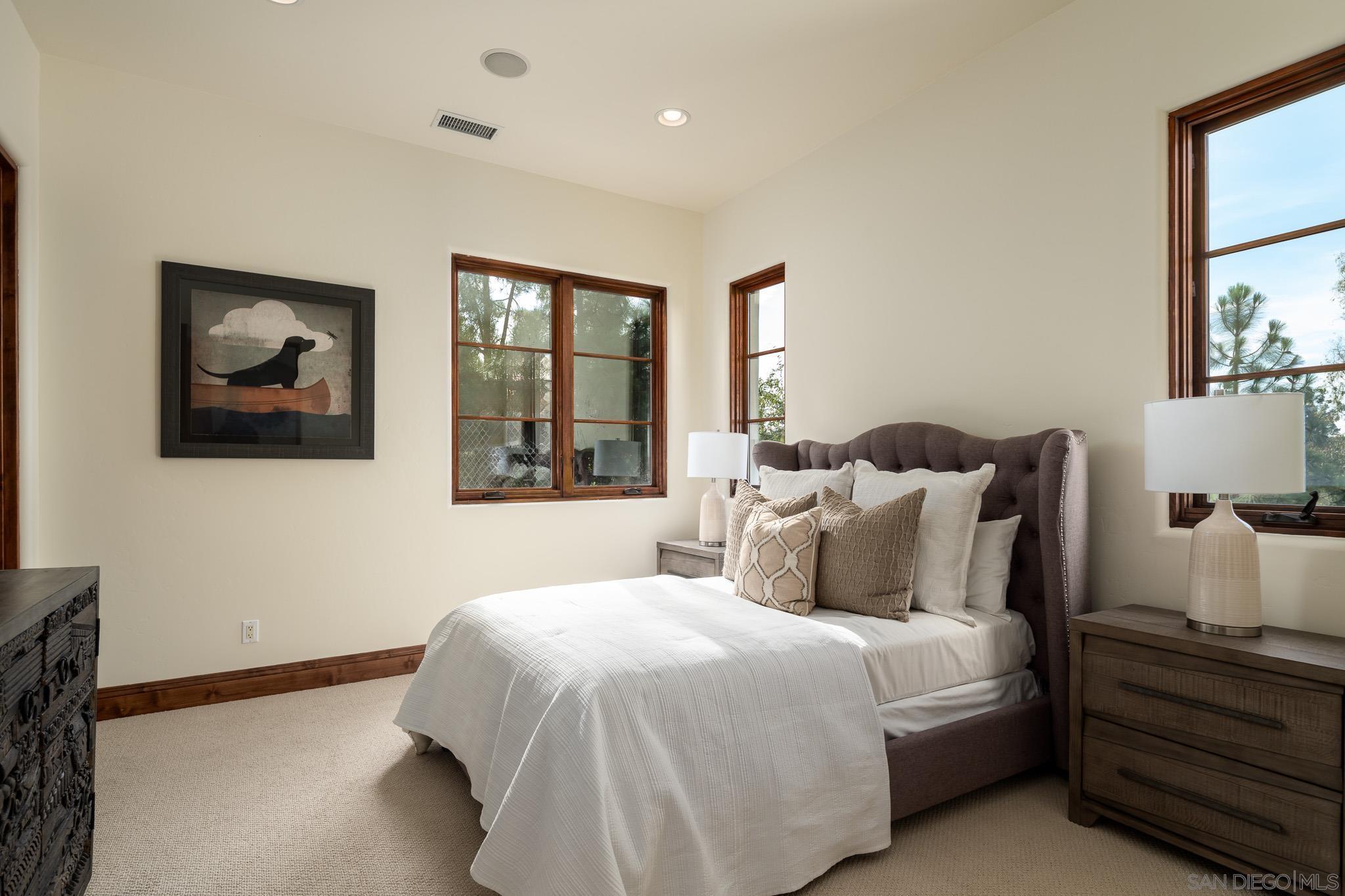 Detail Gallery Image 29 of 48 For 16531  Zumaque, Rancho Santa Fe,  CA 92067 - 4 Beds | 4/1 Baths