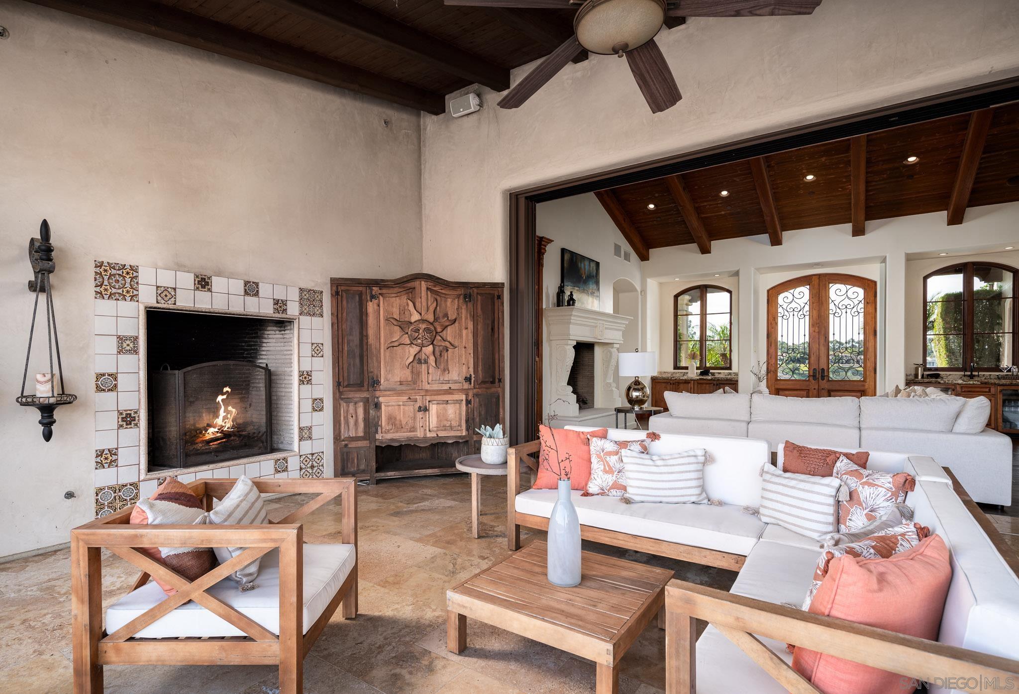Detail Gallery Image 10 of 48 For 16531  Zumaque, Rancho Santa Fe,  CA 92067 - 4 Beds | 4/1 Baths