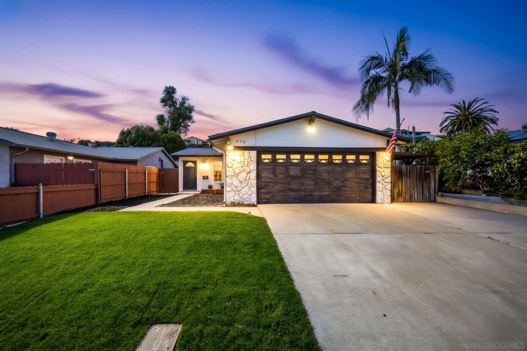 Front Image Thumbnail for SD250043963