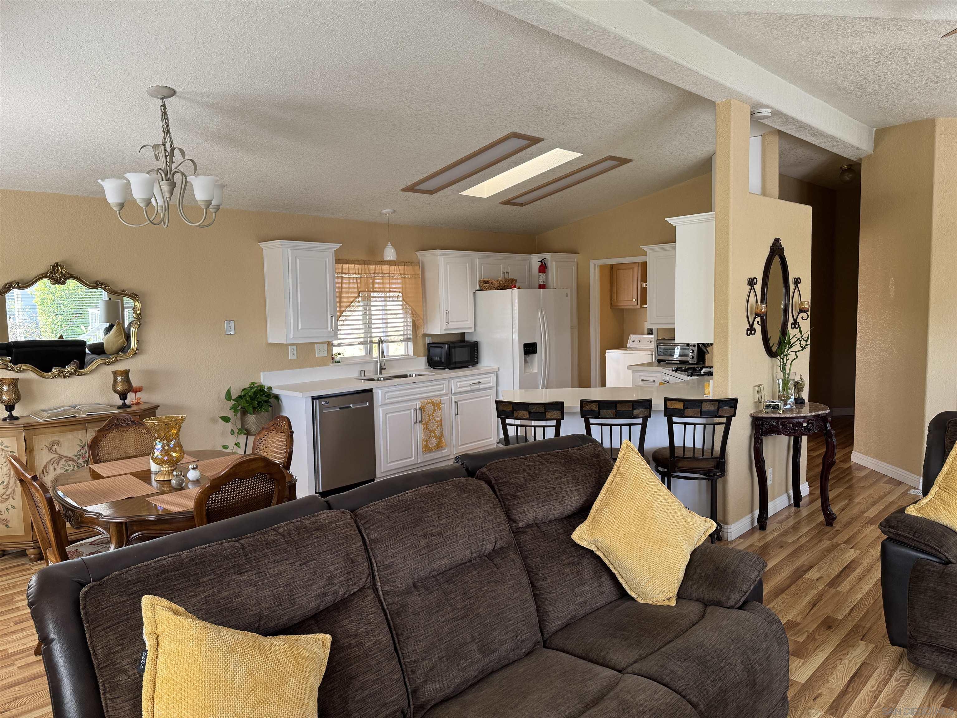 Detail Gallery Image 6 of 39 For 12250  Vista Del Cajon Rd.  #25,  El Cajon,  CA 92021 - 2 Beds | 2 Baths