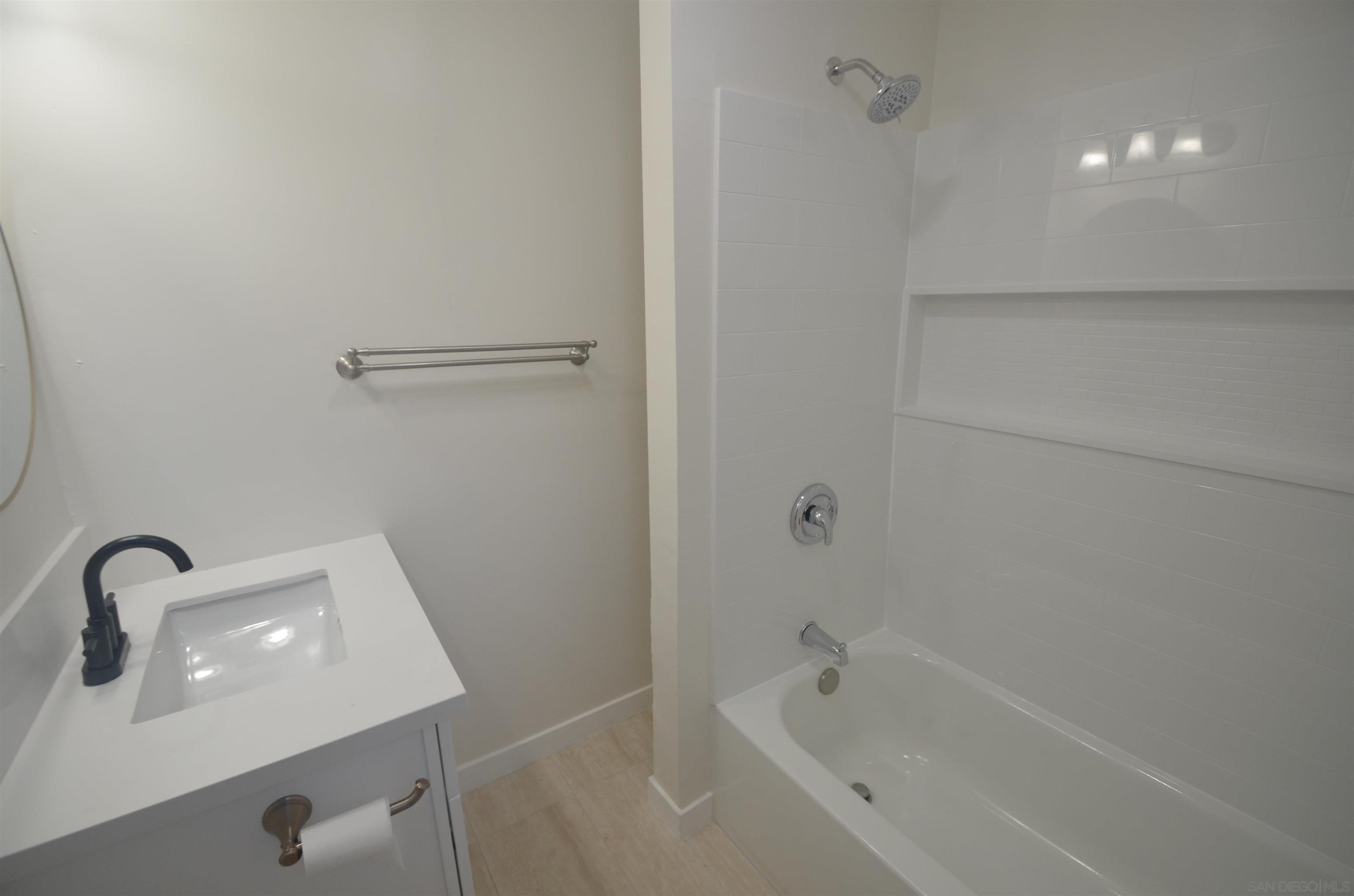 Detail Gallery Image 11 of 18 For 625  Palm Ave  8, National City,  CA 91950 - 3 Beds | 1 Baths
