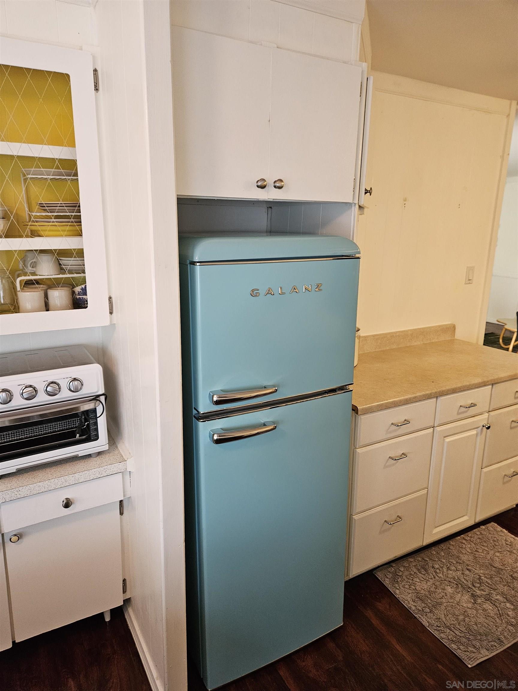 Detail Gallery Image 12 of 21 For 61  Hummingbird Ln, Oceanside,  CA 92057 - 2 Beds | 1 Baths