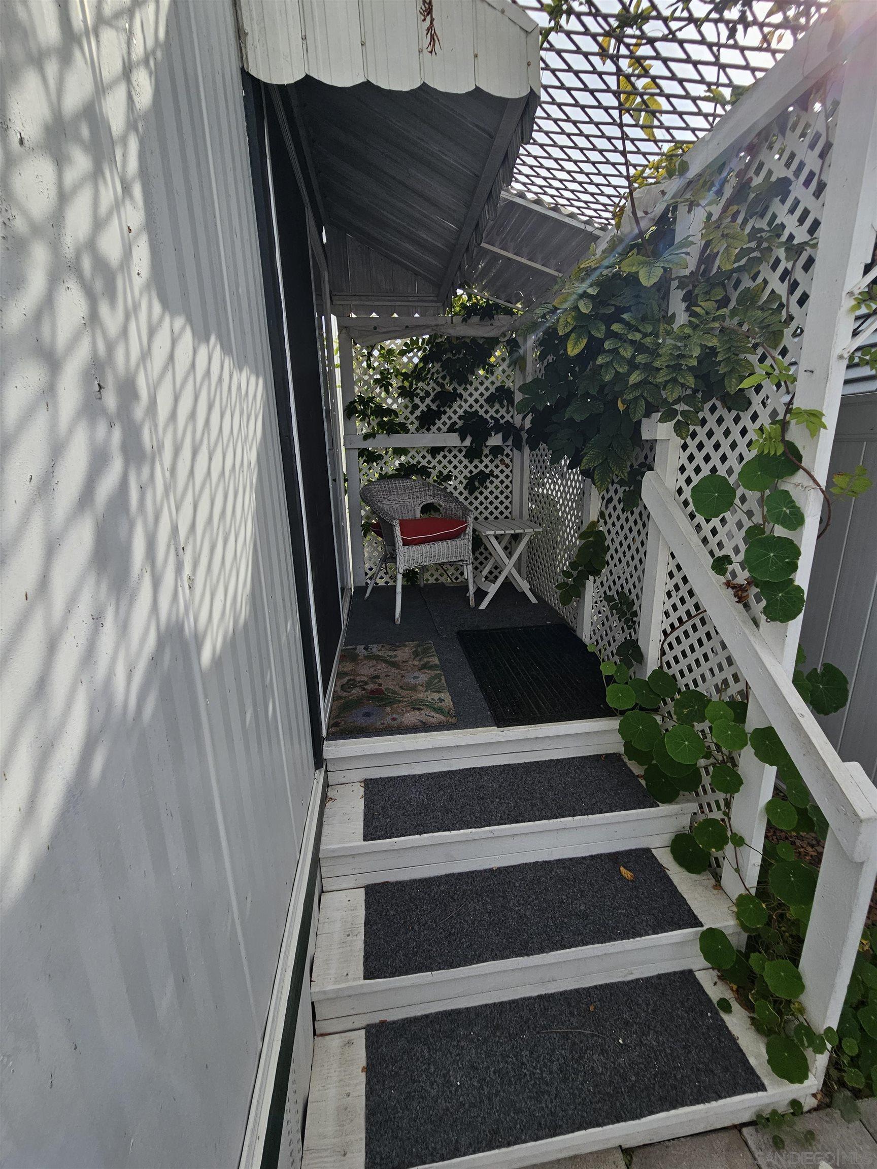 Detail Gallery Image 21 of 21 For 61  Hummingbird Ln, Oceanside,  CA 92057 - 2 Beds | 1 Baths