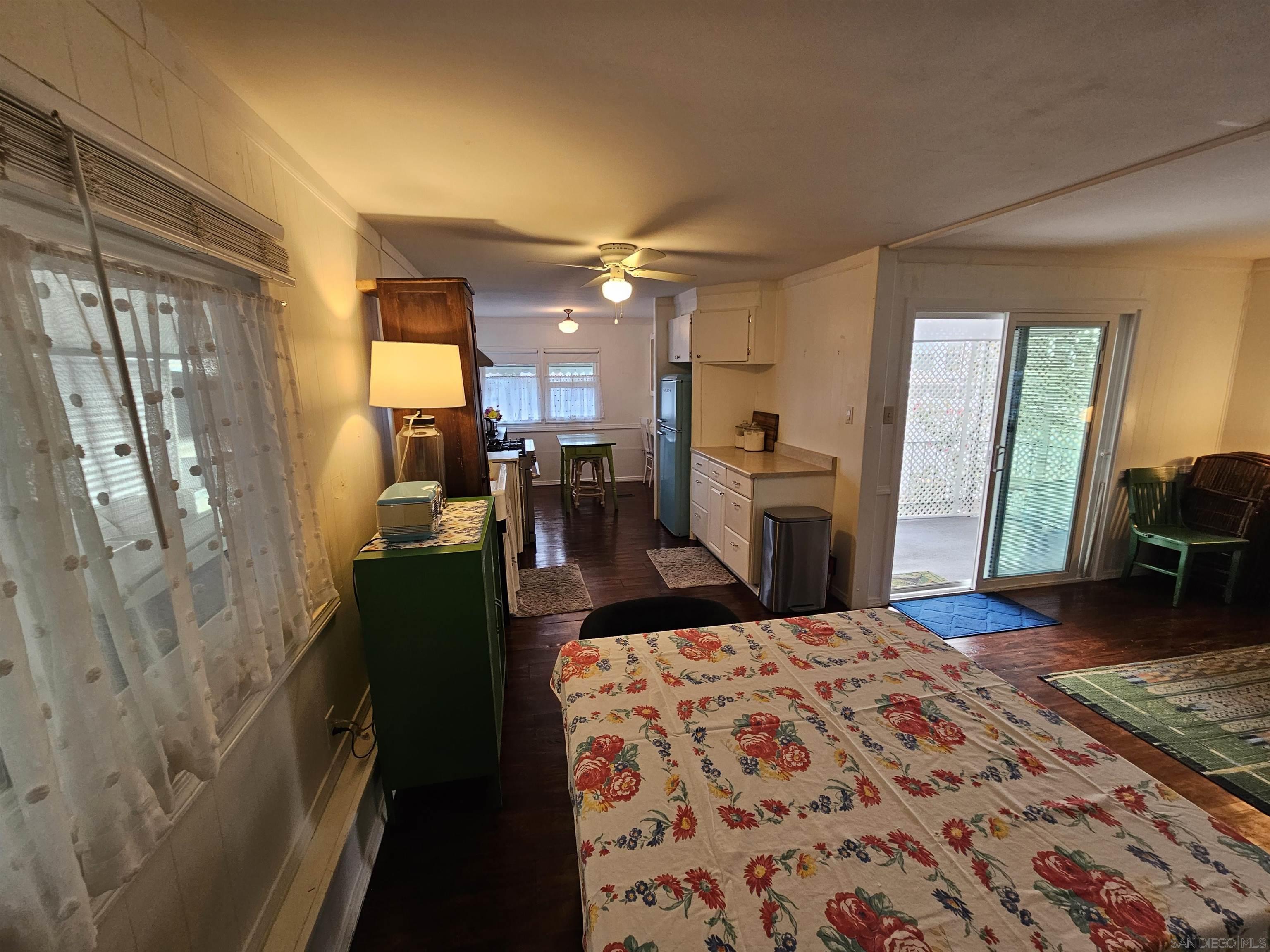 Detail Gallery Image 6 of 21 For 61  Hummingbird Ln, Oceanside,  CA 92057 - 2 Beds | 1 Baths