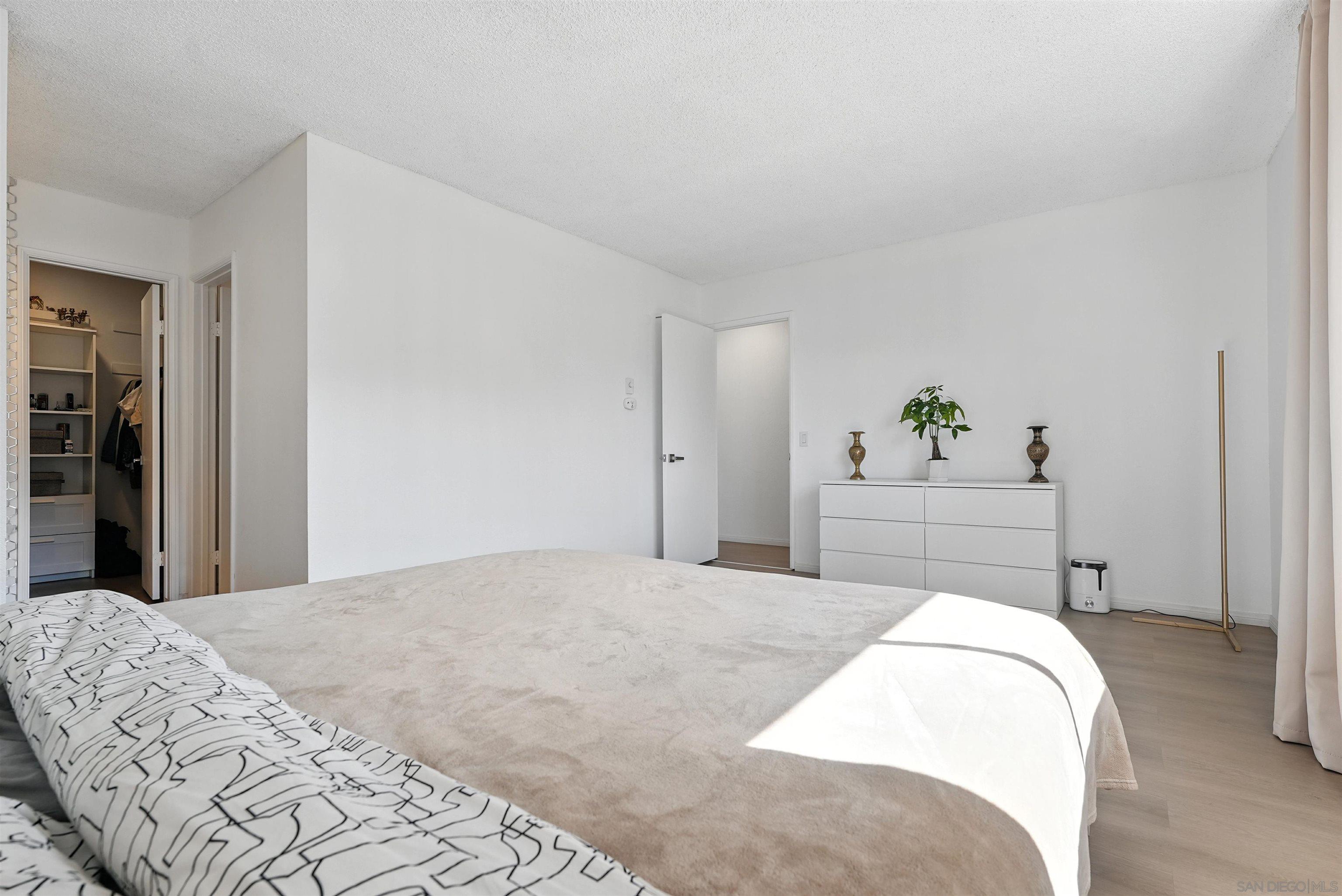 Detail Gallery Image 10 of 17 For 6929  Park Mesa Way  #126,  San Diego,  CA 92111 - 2 Beds | 1/1 Baths