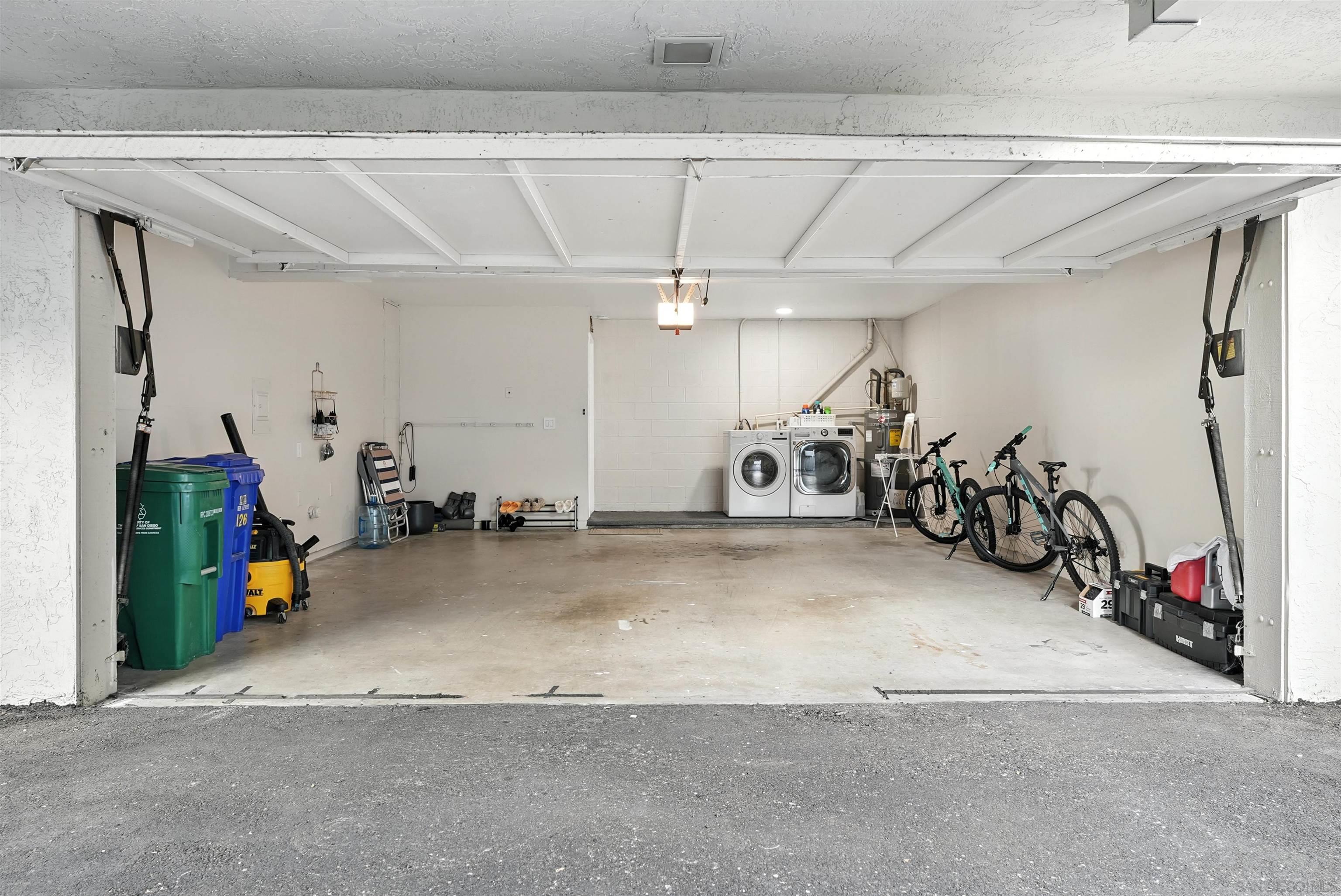 Detail Gallery Image 16 of 17 For 6929  Park Mesa Way  #126,  San Diego,  CA 92111 - 2 Beds | 1/1 Baths