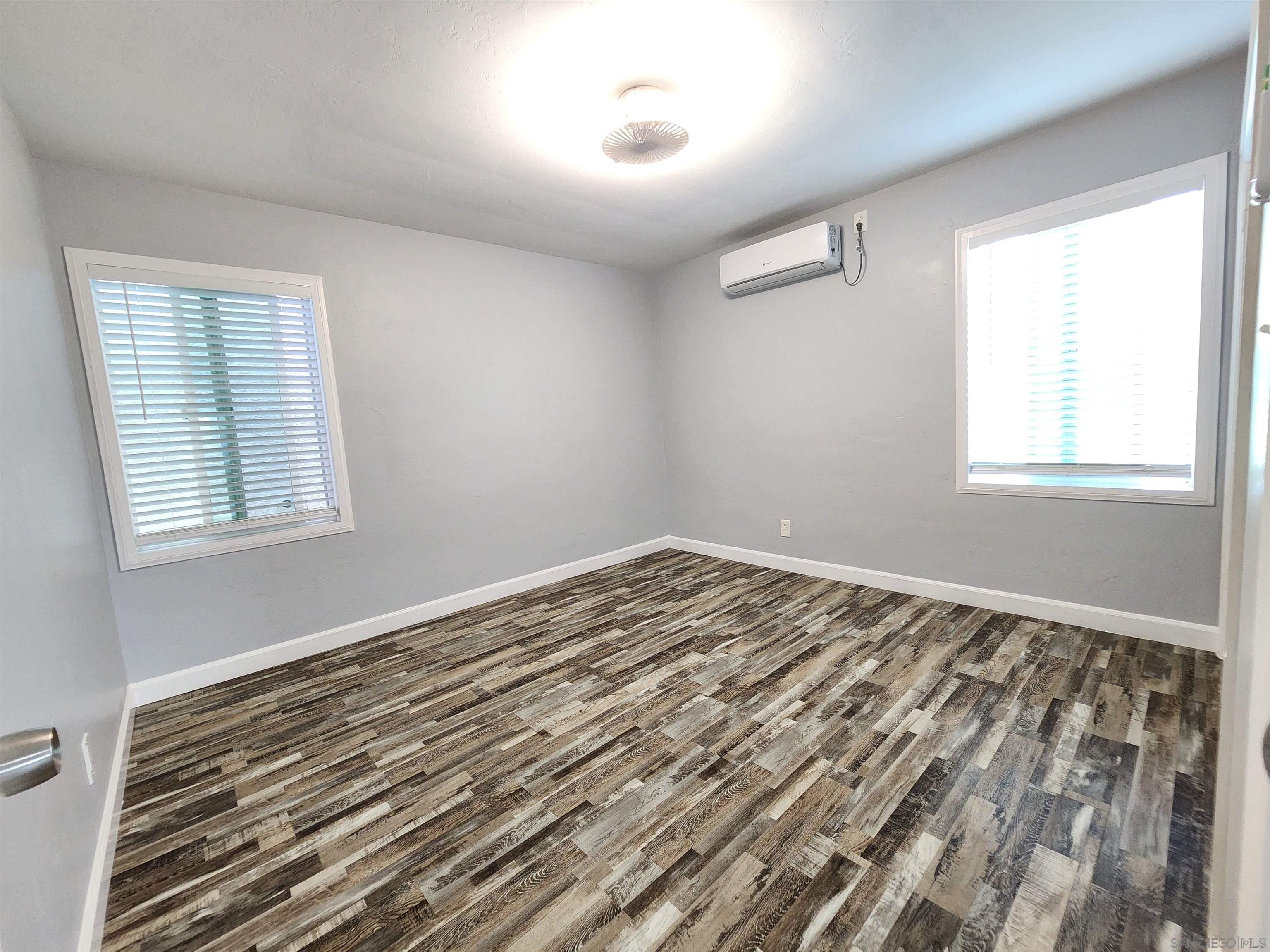 Detail Gallery Image 7 of 20 For 4024-4026 College Ave, San Diego,  CA 92115 - – Beds | – Baths