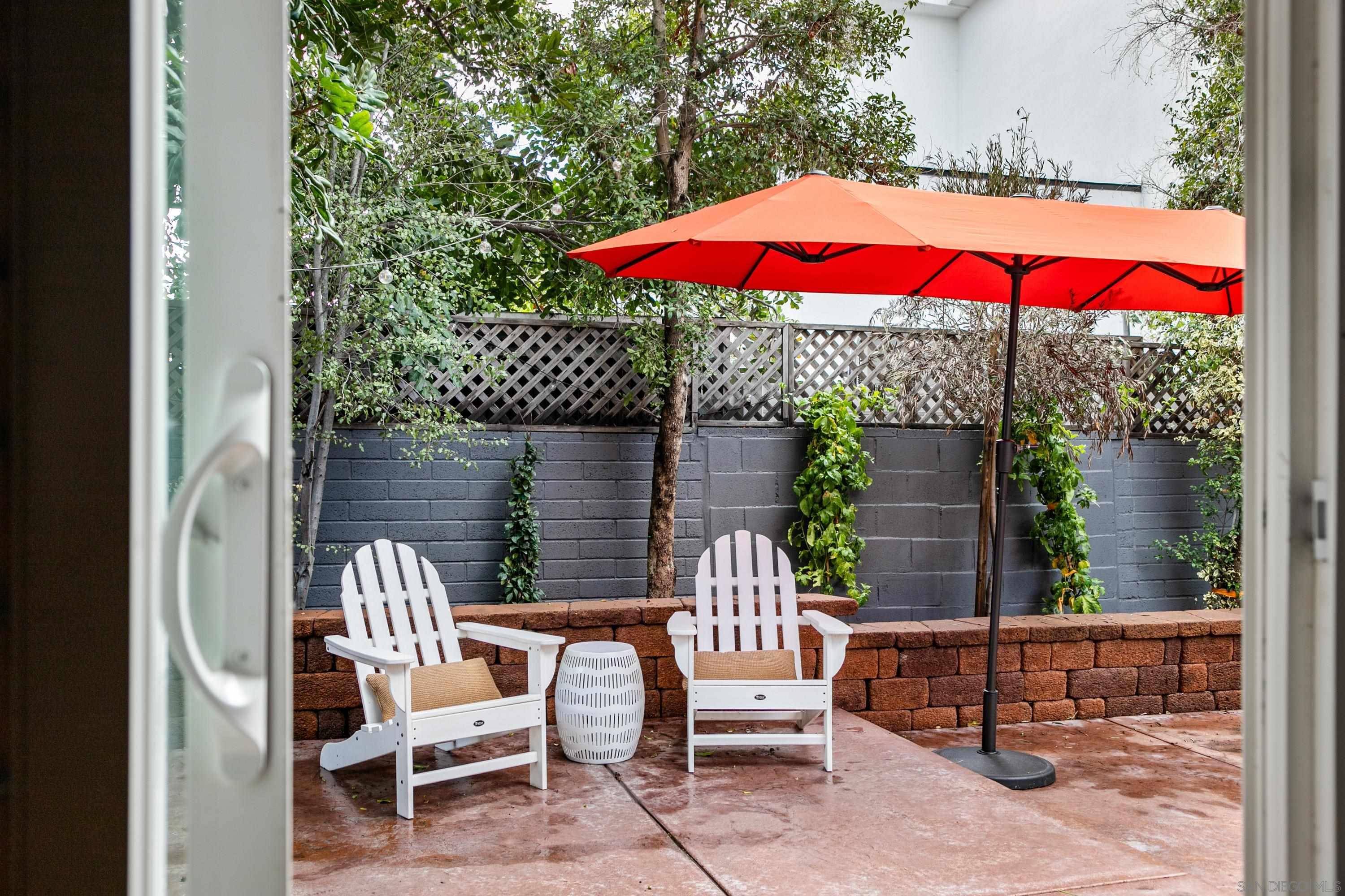 Detail Gallery Image 11 of 22 For 1865  Mission Cliff Drive, San Diego,  CA 92116 - 3 Beds | 2 Baths