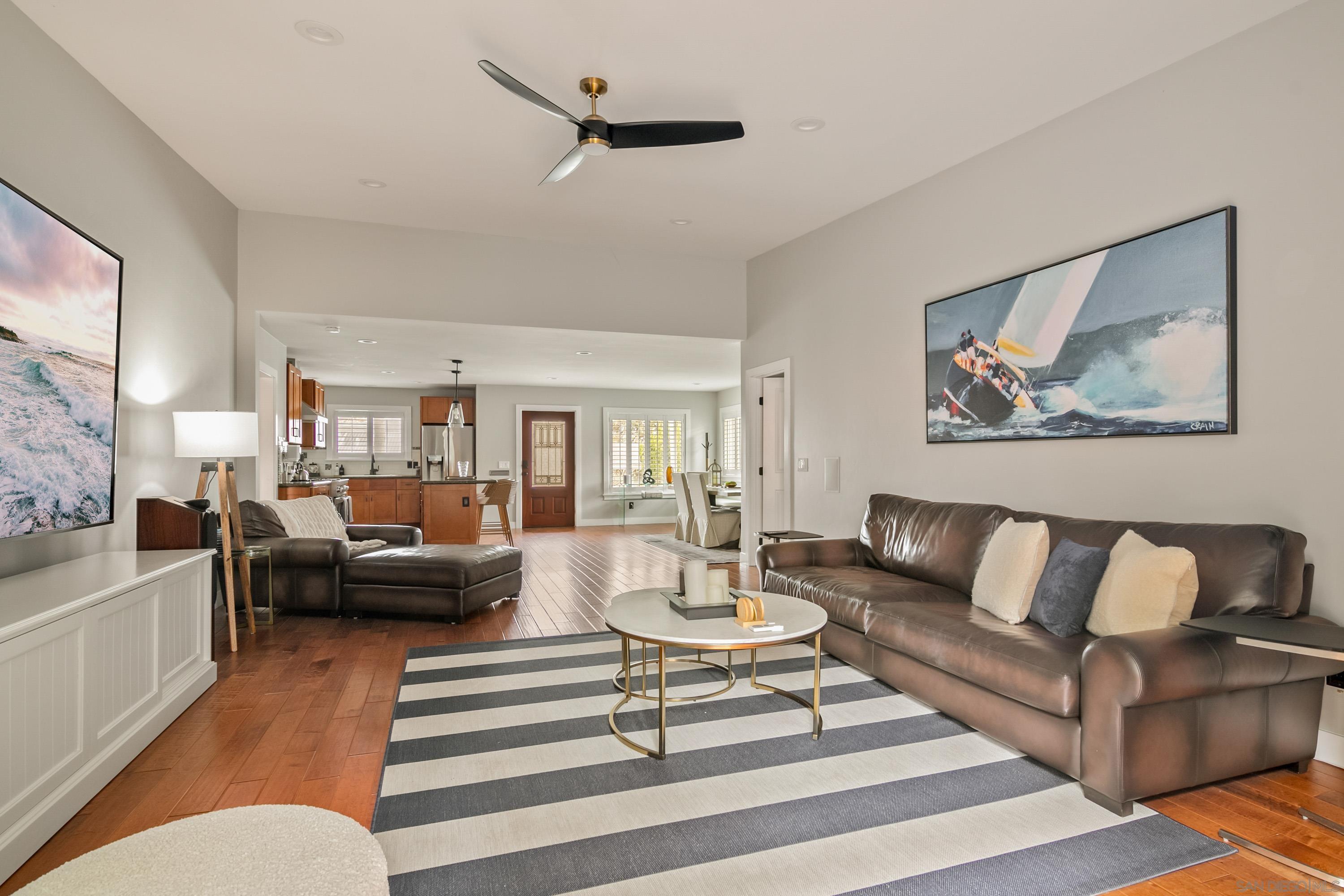 Detail Gallery Image 9 of 22 For 1865  Mission Cliff Drive, San Diego,  CA 92116 - 3 Beds | 2 Baths