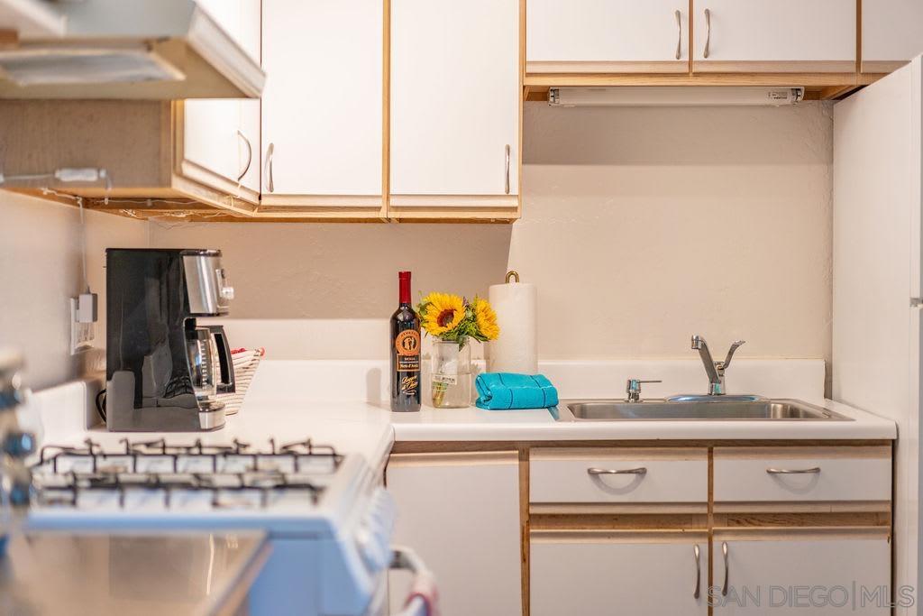 Detail Gallery Image 18 of 35 For 7377  Eads Ave  1, La Jolla,  CA 92037 - 1 Beds | 1 Baths