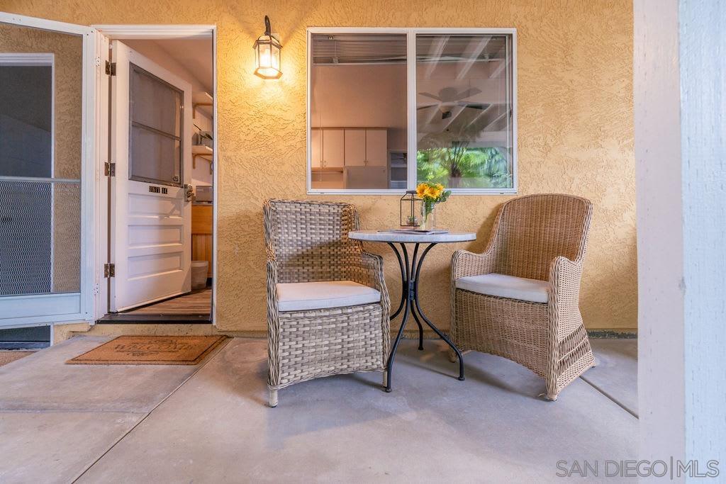 Detail Gallery Image 3 of 35 For 7377  Eads Ave  1, La Jolla,  CA 92037 - 1 Beds | 1 Baths