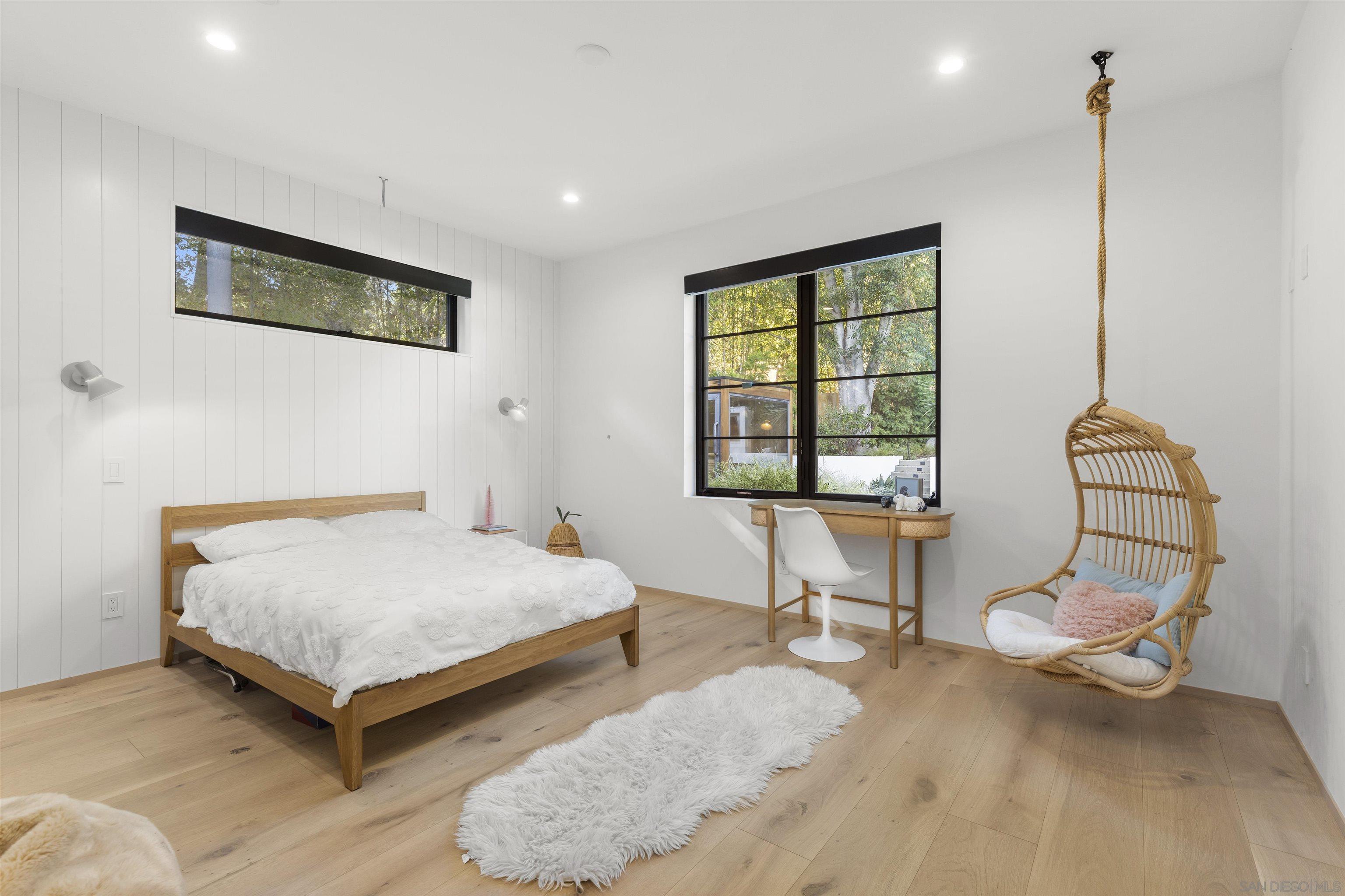 Detail Gallery Image 18 of 42 For 4874  Sun Valley Rd, Del Mar,  CA 92014 - 4 Beds | 4/1 Baths