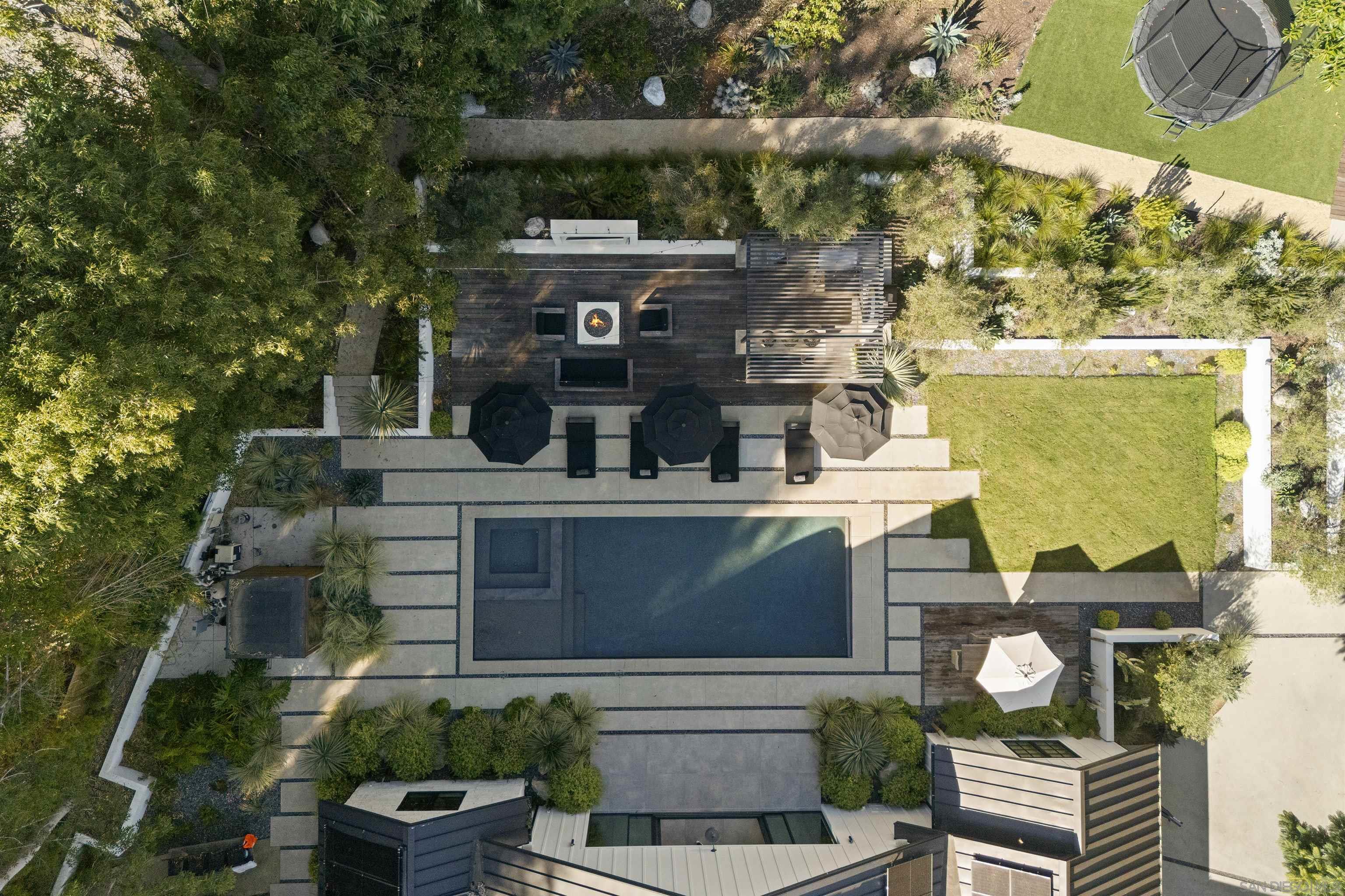 Detail Gallery Image 42 of 42 For 4874  Sun Valley Rd, Del Mar,  CA 92014 - 4 Beds | 4/1 Baths