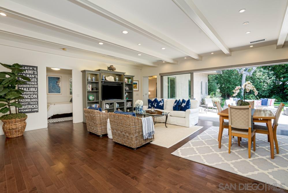 Detail Gallery Image 21 of 45 For 7967  Paseo Del Ocaso, La Jolla,  CA 92037 - 3 Beds | 2/1 Baths