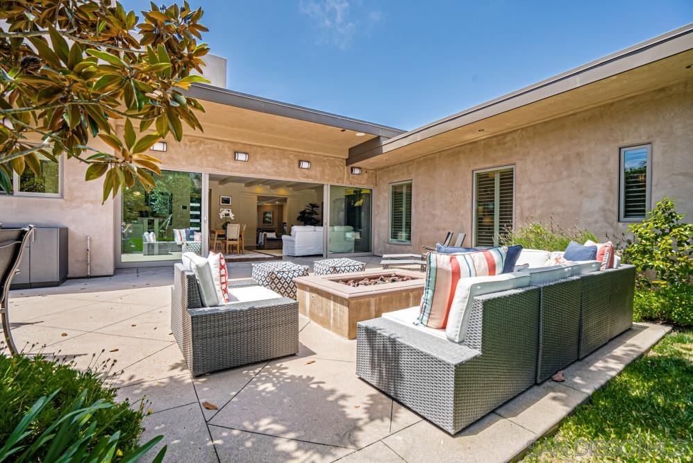 Detail Gallery Image 29 of 45 For 7967  Paseo Del Ocaso, La Jolla,  CA 92037 - 3 Beds | 2/1 Baths