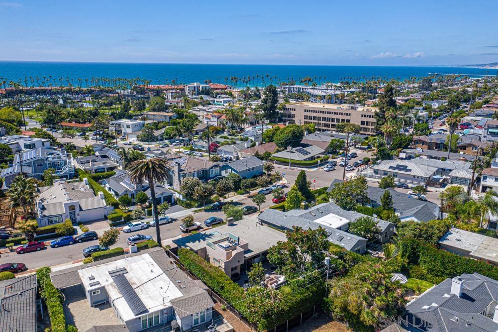 Detail Gallery Image 43 of 45 For 7967  Paseo Del Ocaso, La Jolla,  CA 92037 - 3 Beds | 2/1 Baths