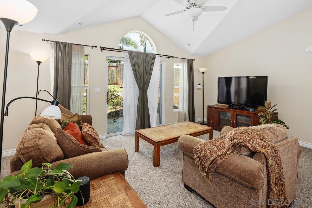 Detail Gallery Image 7 of 25 For 3691  Gracia Paseo, Spring Valley,  CA 91977 - 3 Beds | 2 Baths