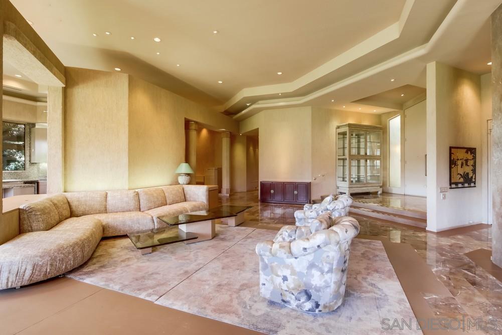 Detail Gallery Image 8 of 69 For 15731  Pauma Valley Dr., Pauma Valley,  CA 92061 - 4 Beds | 3/1 Baths