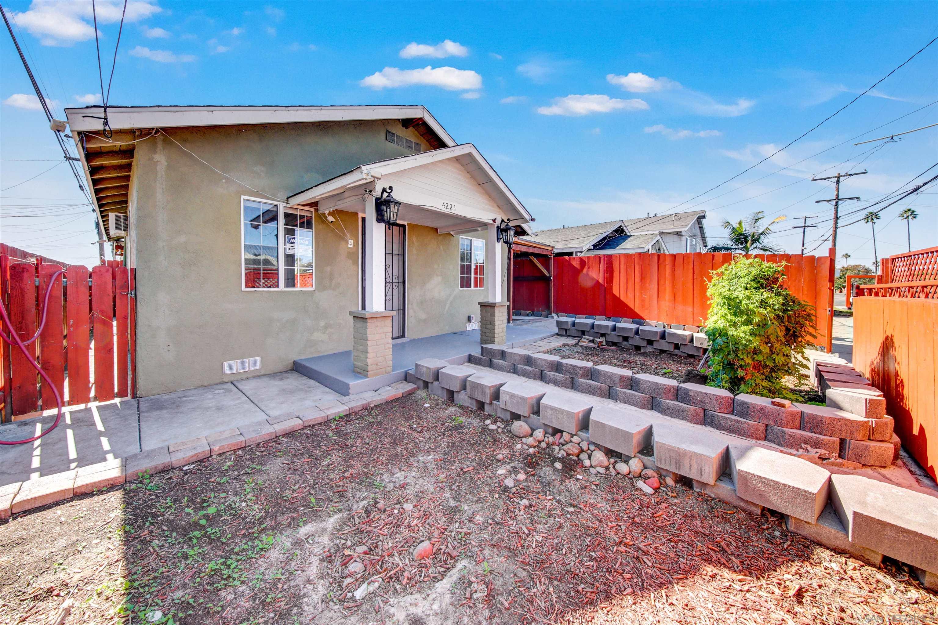 Detail Gallery Image 2 of 42 For 4221-23  Dwight St., San Diego,  CA 92105 - – Beds | – Baths