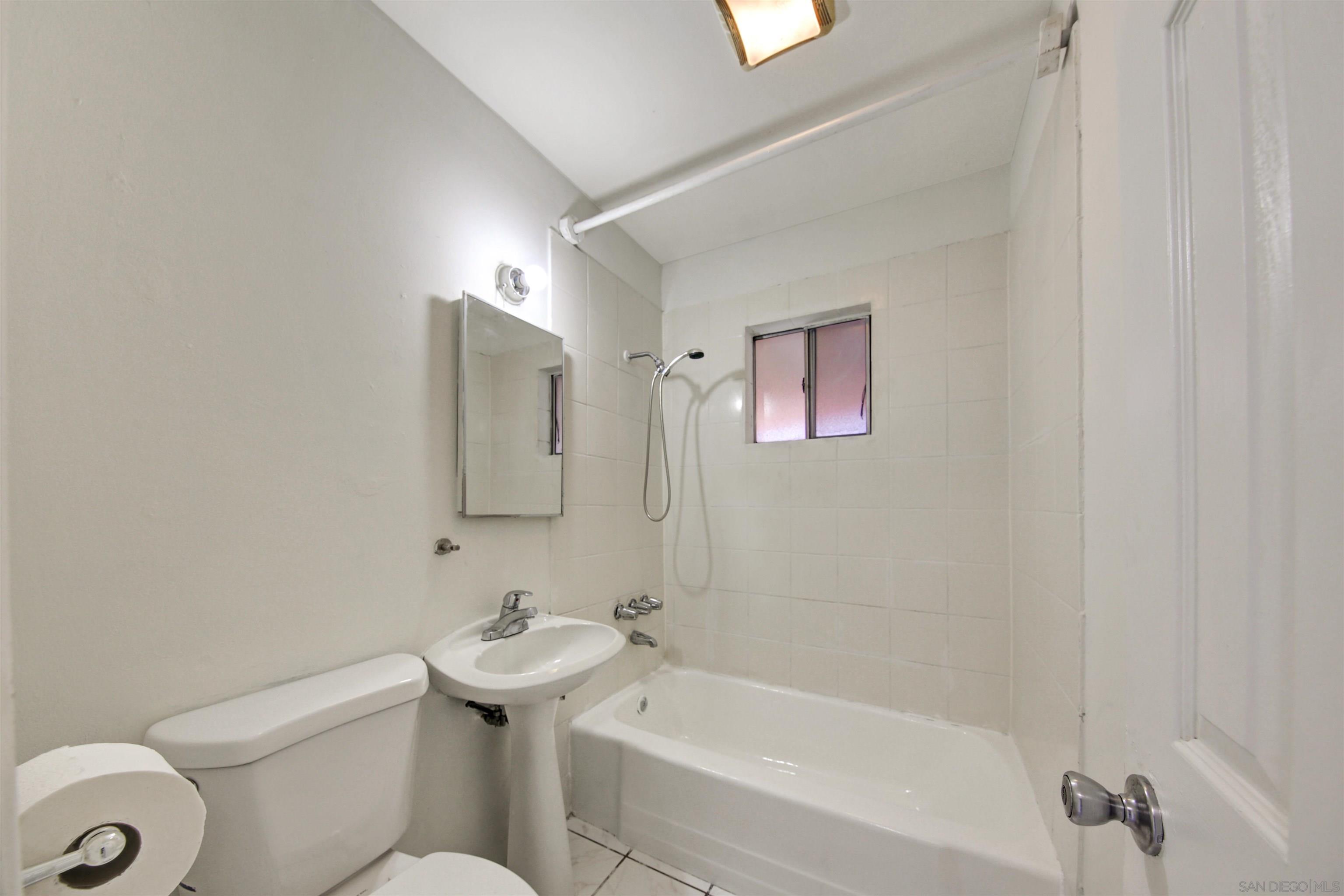 Detail Gallery Image 30 of 42 For 4221-23  Dwight St., San Diego,  CA 92105 - – Beds | – Baths