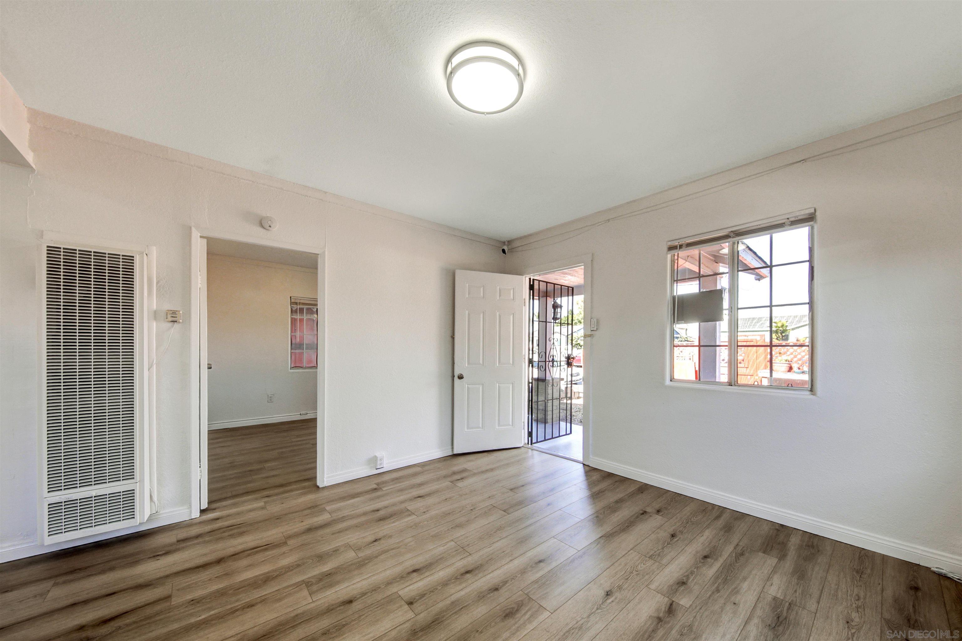 Detail Gallery Image 7 of 42 For 4221-23  Dwight St., San Diego,  CA 92105 - – Beds | – Baths