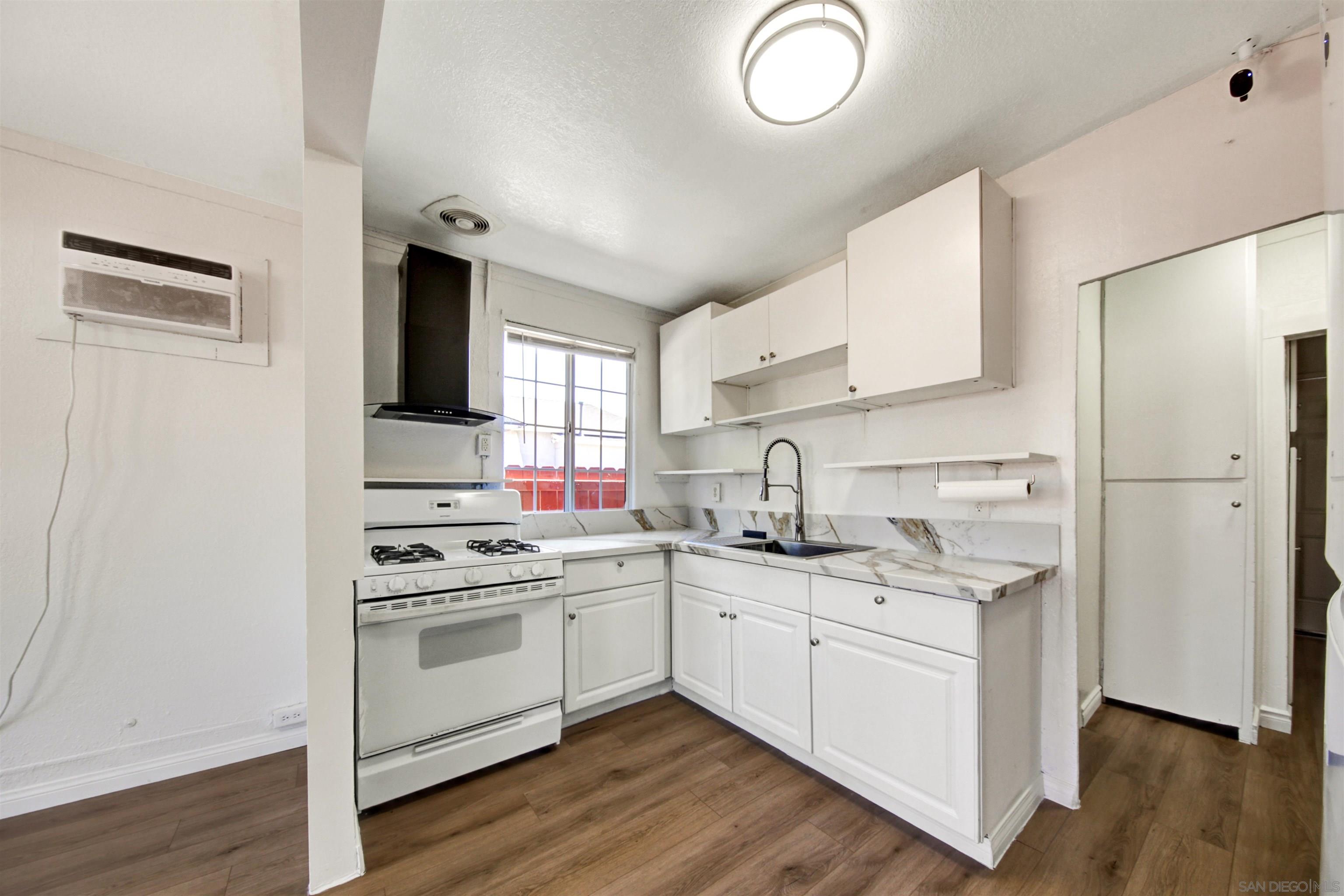 Detail Gallery Image 9 of 42 For 4221-23  Dwight St., San Diego,  CA 92105 - – Beds | – Baths