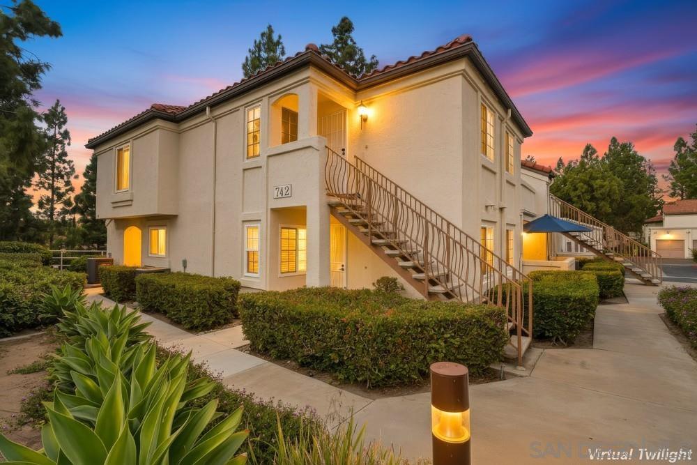 Front Image Thumbnail for SD250044011