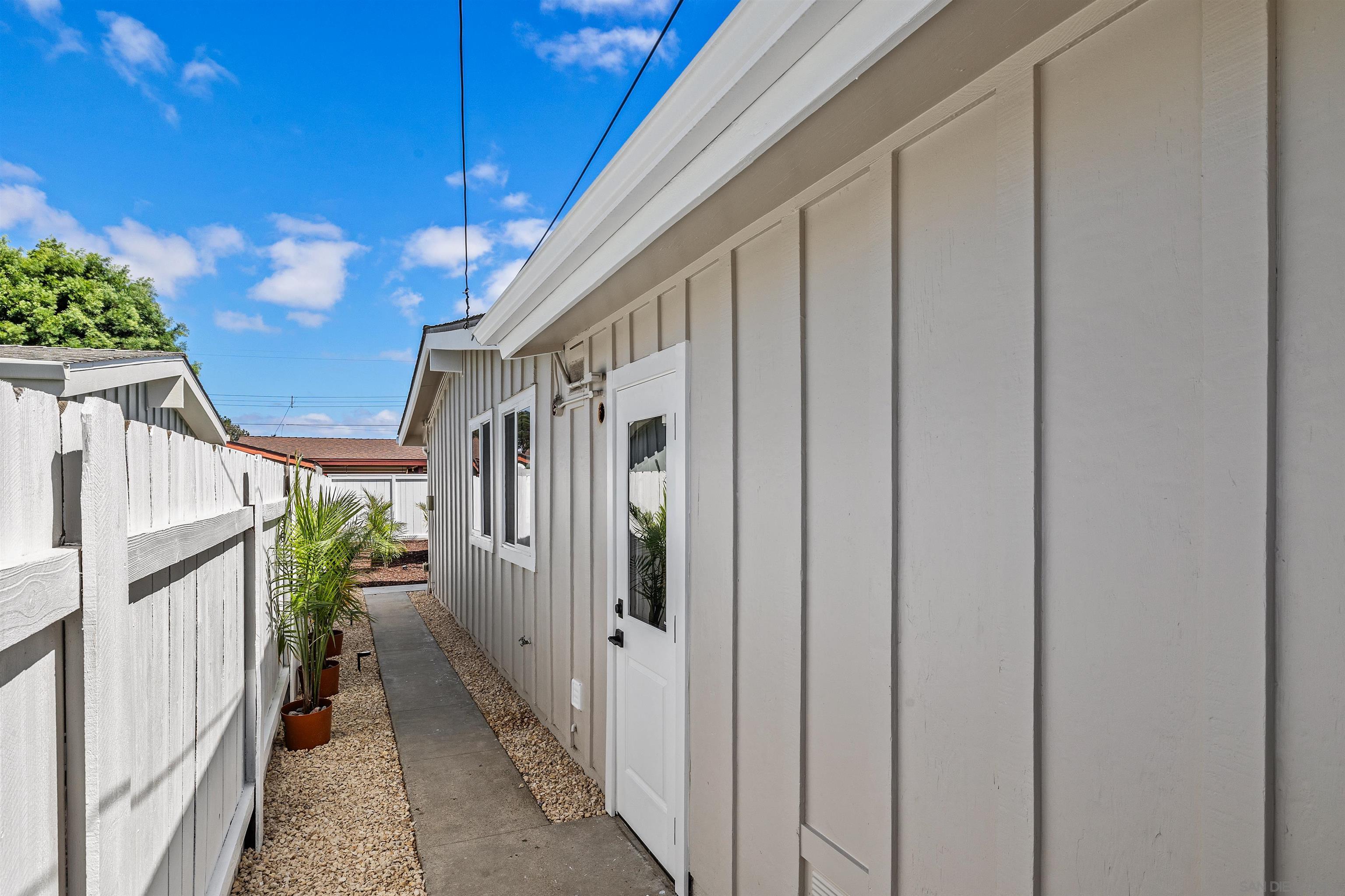 Detail Gallery Image 27 of 43 For 5284  Winthrop St, San Diego,  CA 92117 - 3 Beds | 2 Baths