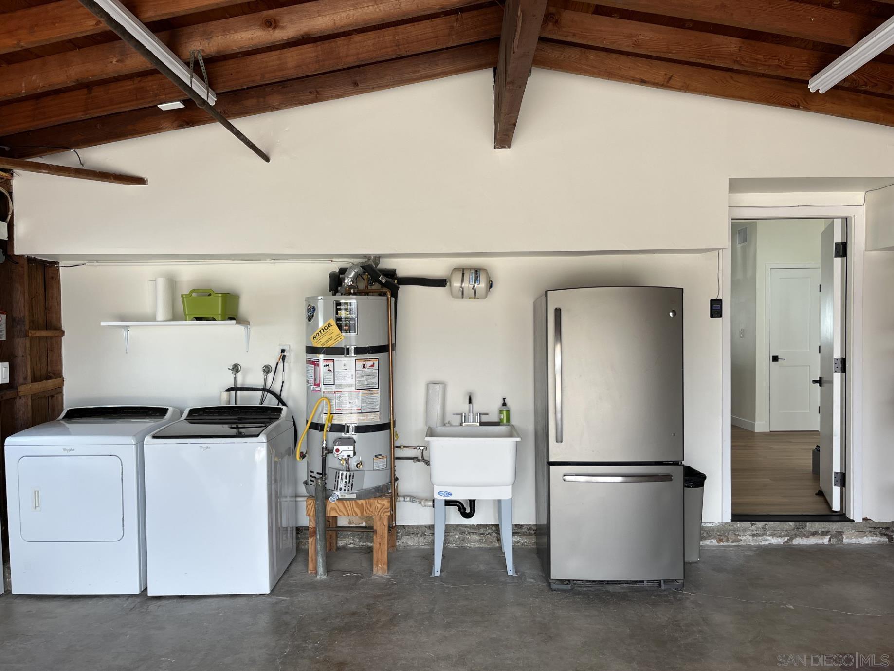 Detail Gallery Image 41 of 43 For 5284  Winthrop St, San Diego,  CA 92117 - 3 Beds | 2 Baths