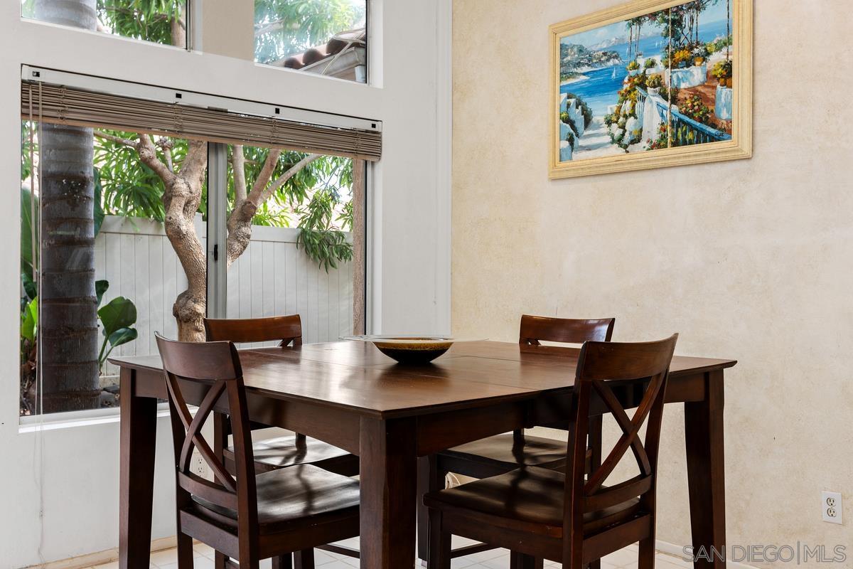 Detail Gallery Image 16 of 33 For 1672  Olympus Loop Dr, Vista,  CA 92081 - 3 Beds | 2 Baths