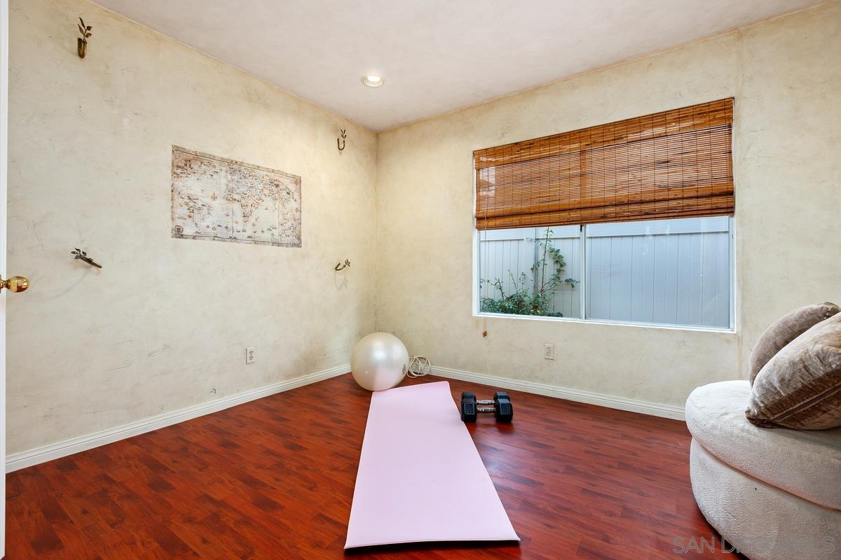 Detail Gallery Image 19 of 33 For 1672  Olympus Loop Dr, Vista,  CA 92081 - 3 Beds | 2 Baths