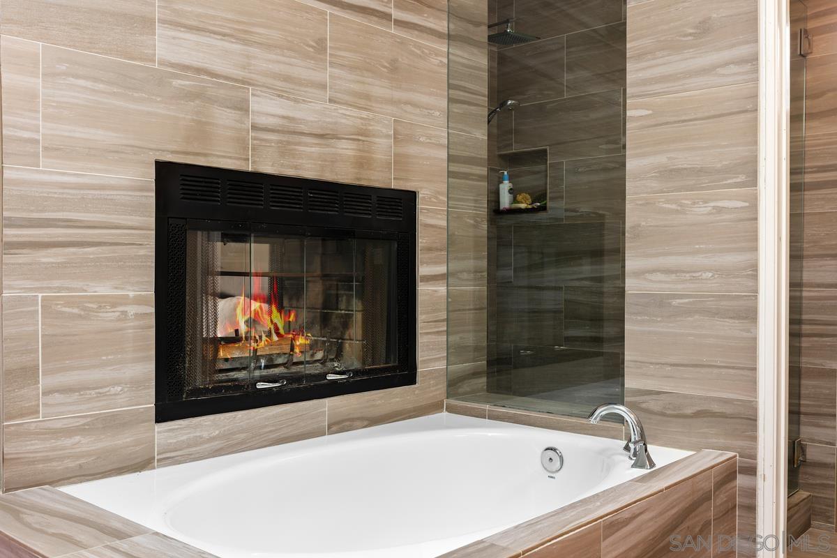 Detail Gallery Image 24 of 33 For 1672  Olympus Loop Dr, Vista,  CA 92081 - 3 Beds | 2 Baths