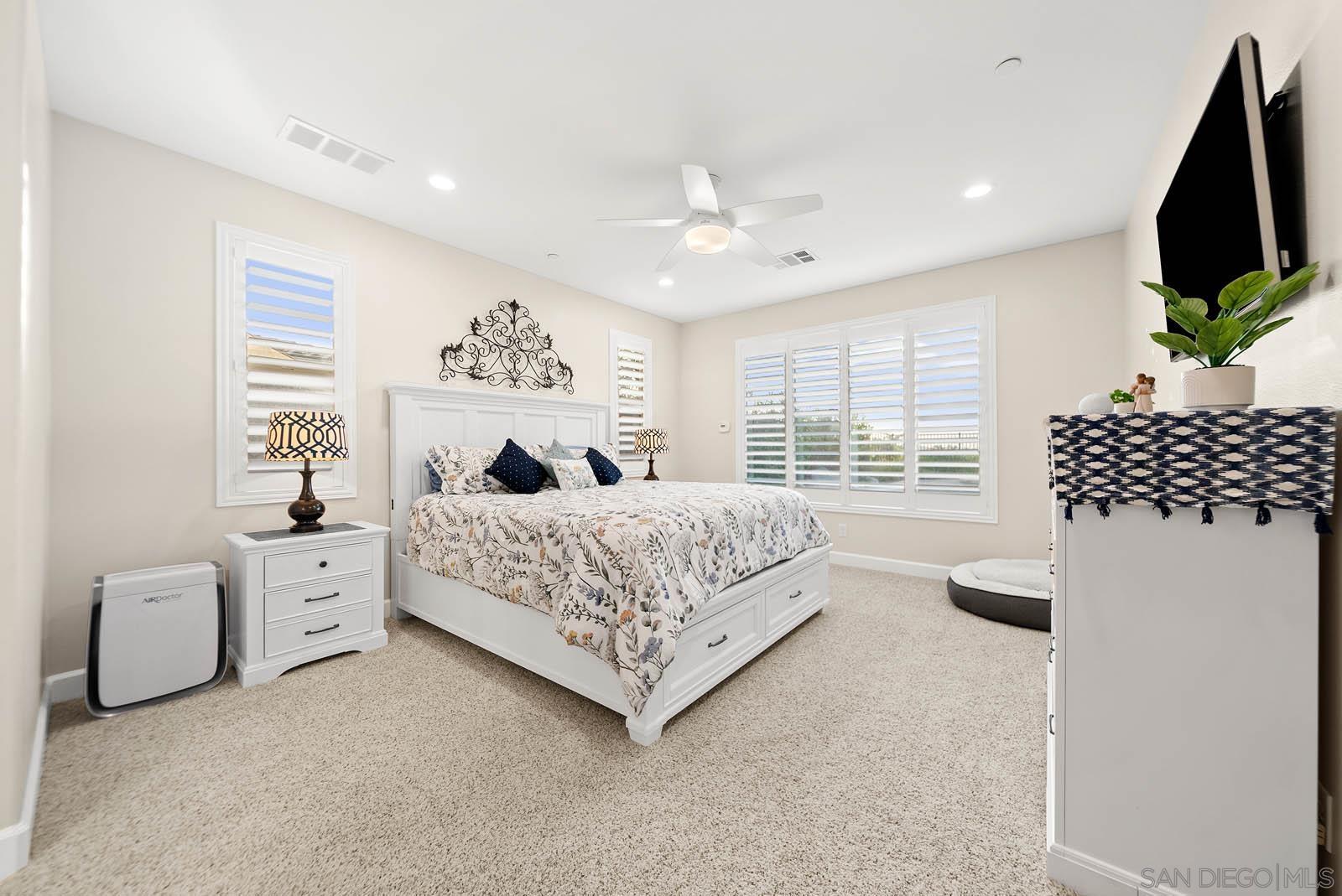 Detail Gallery Image 26 of 50 For 542  Adobe Estates Dr, Vista,  CA 92083 - 4 Beds | 2/1 Baths