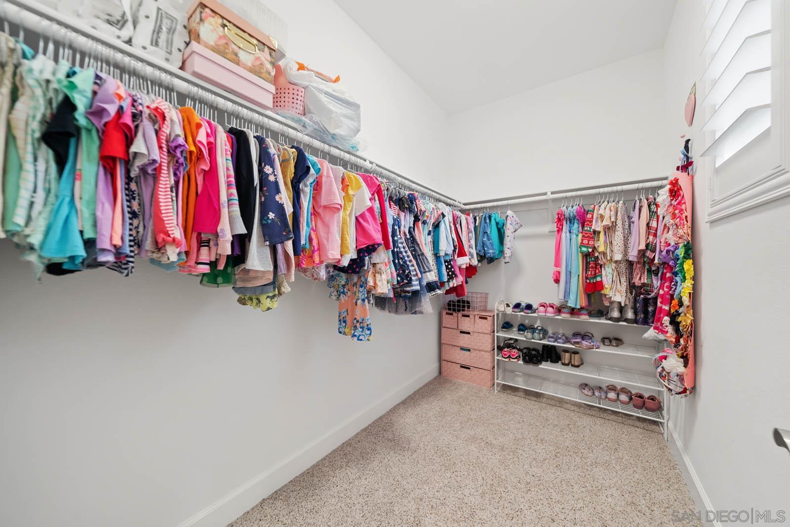 Detail Gallery Image 39 of 50 For 542  Adobe Estates Dr, Vista,  CA 92083 - 4 Beds | 2/1 Baths