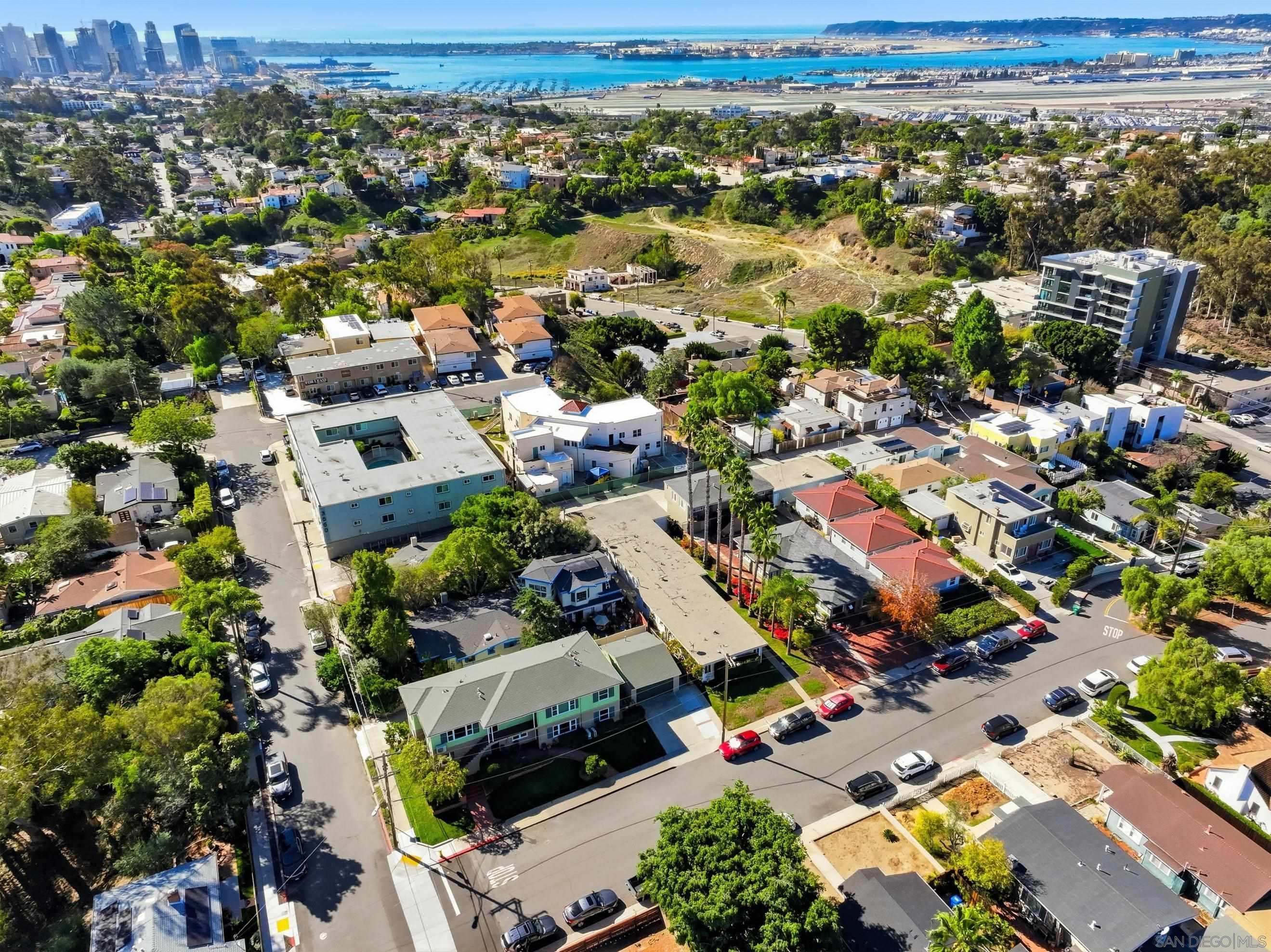 Detail Gallery Image 4 of 20 For 711 W Pennsylvania Avenue, San Diego,  CA 92103 - – Beds | – Baths