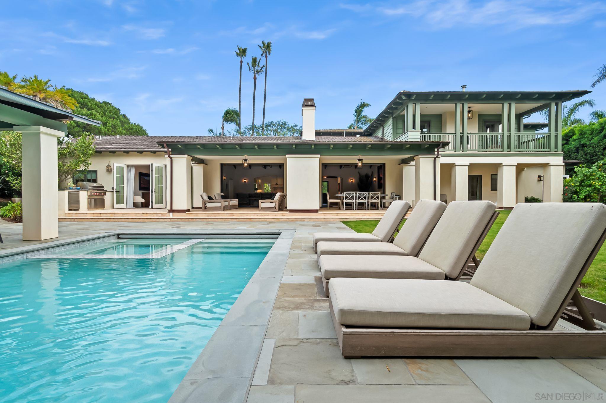 Detail Gallery Image 20 of 43 For 5930  Rutgers Rd, La Jolla,  CA 92037 - 6 Beds | 6/2 Baths