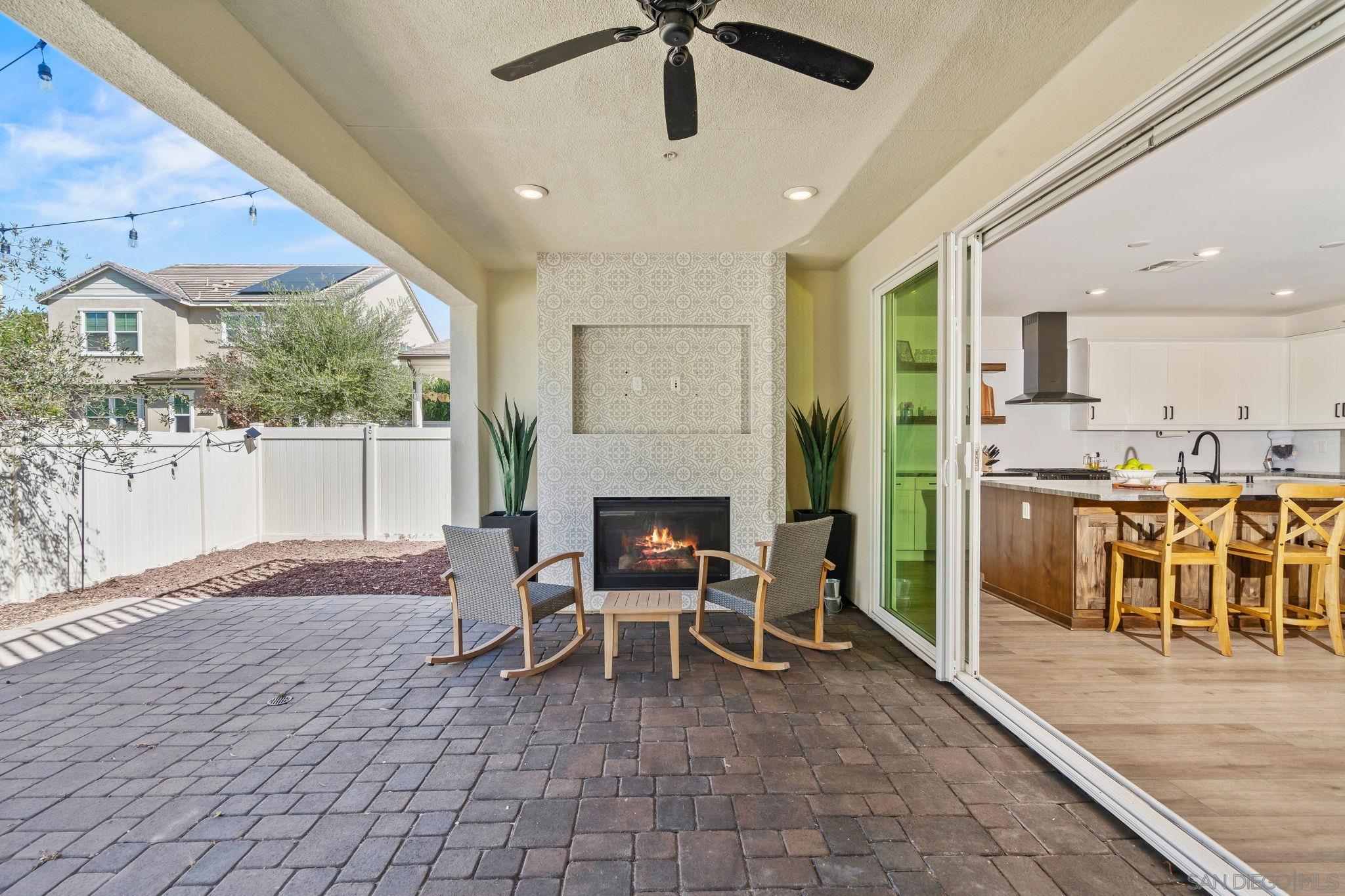 Detail Gallery Image 32 of 39 For 3012  Starry Night Dr, Escondido,  CA 92029 - 5 Beds | 3/1 Baths