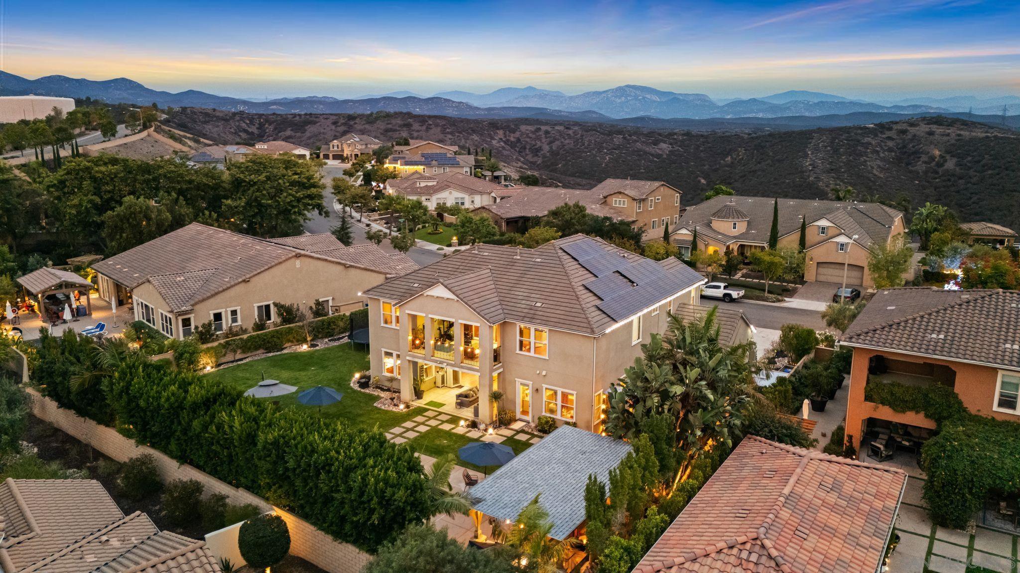 Detail Gallery Image 3 of 70 For 15740  Bacara Ct, San Diego,  CA 92131 - 6 Beds | 4/1 Baths