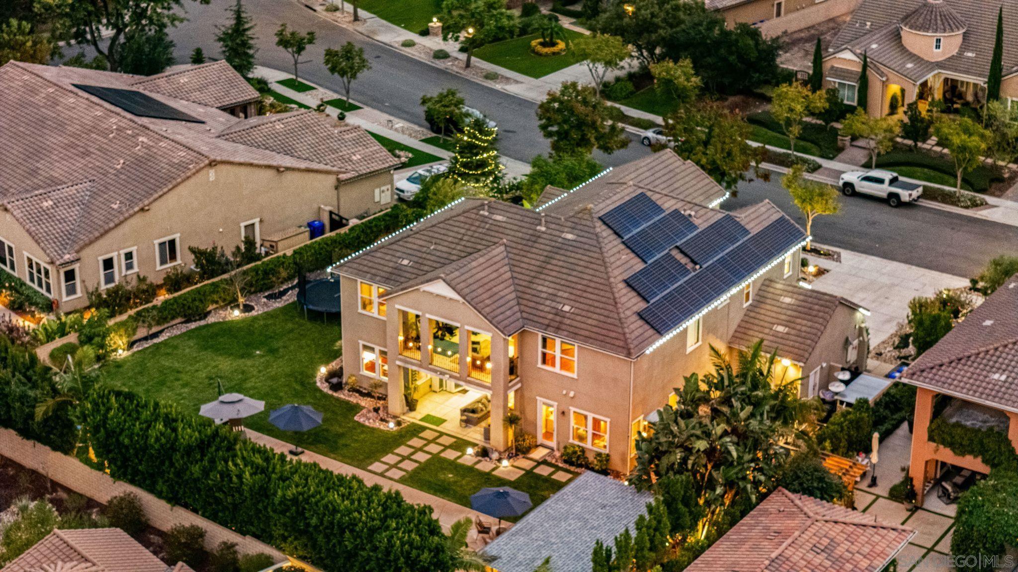 Detail Gallery Image 4 of 70 For 15740  Bacara Ct, San Diego,  CA 92131 - 6 Beds | 4/1 Baths