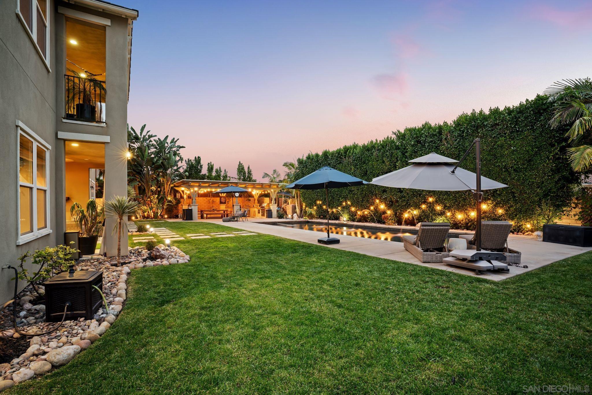 Detail Gallery Image 10 of 70 For 15740  Bacara Ct, San Diego,  CA 92131 - 6 Beds | 4/1 Baths