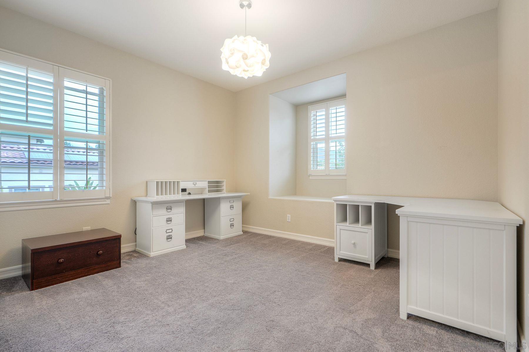 Detail Gallery Image 32 of 65 For 7327  Circulo Papayo, Carlsbad,  CA 92009 - 5 Beds | 4/1 Baths