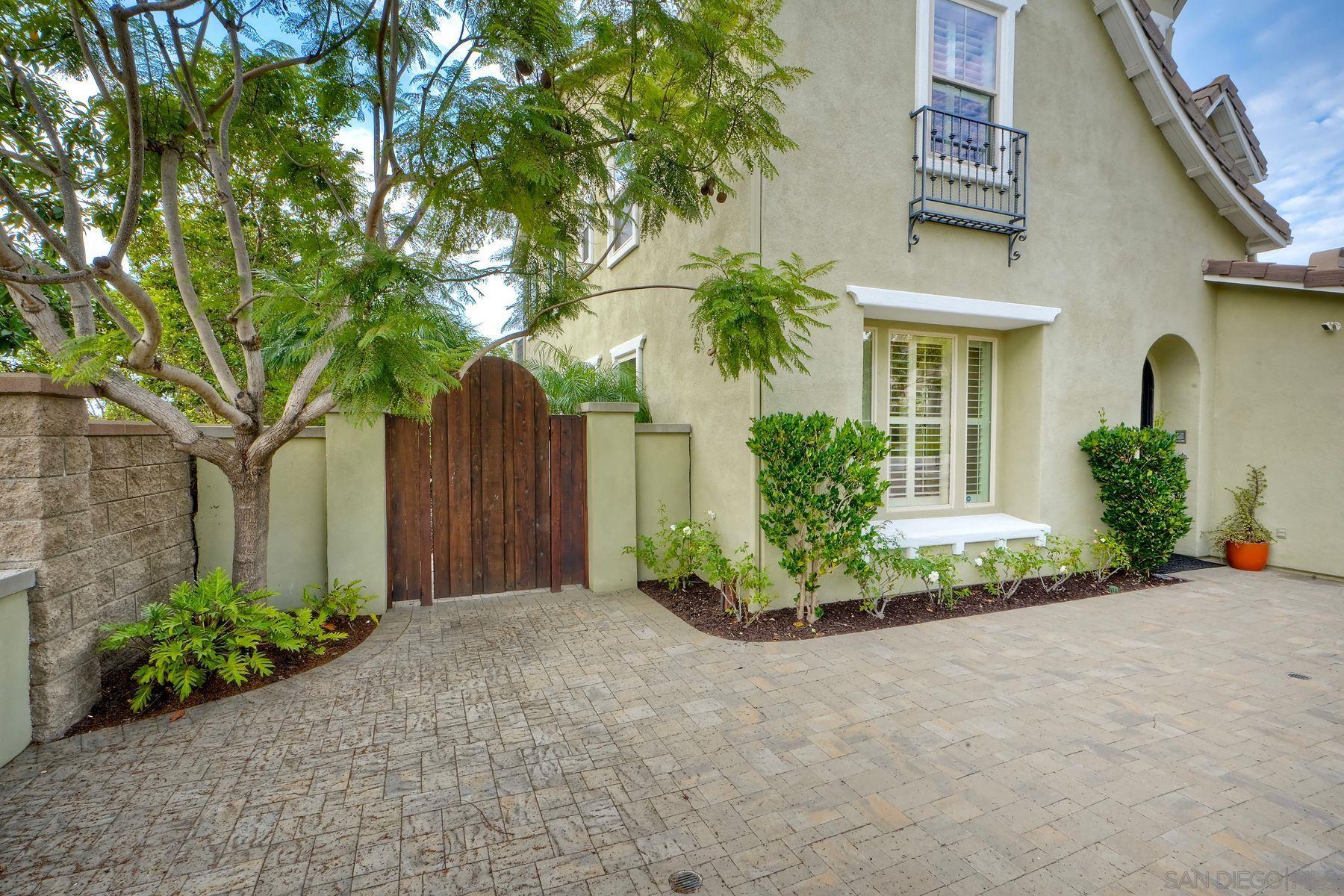 Detail Gallery Image 48 of 65 For 7327  Circulo Papayo, Carlsbad,  CA 92009 - 5 Beds | 4/1 Baths