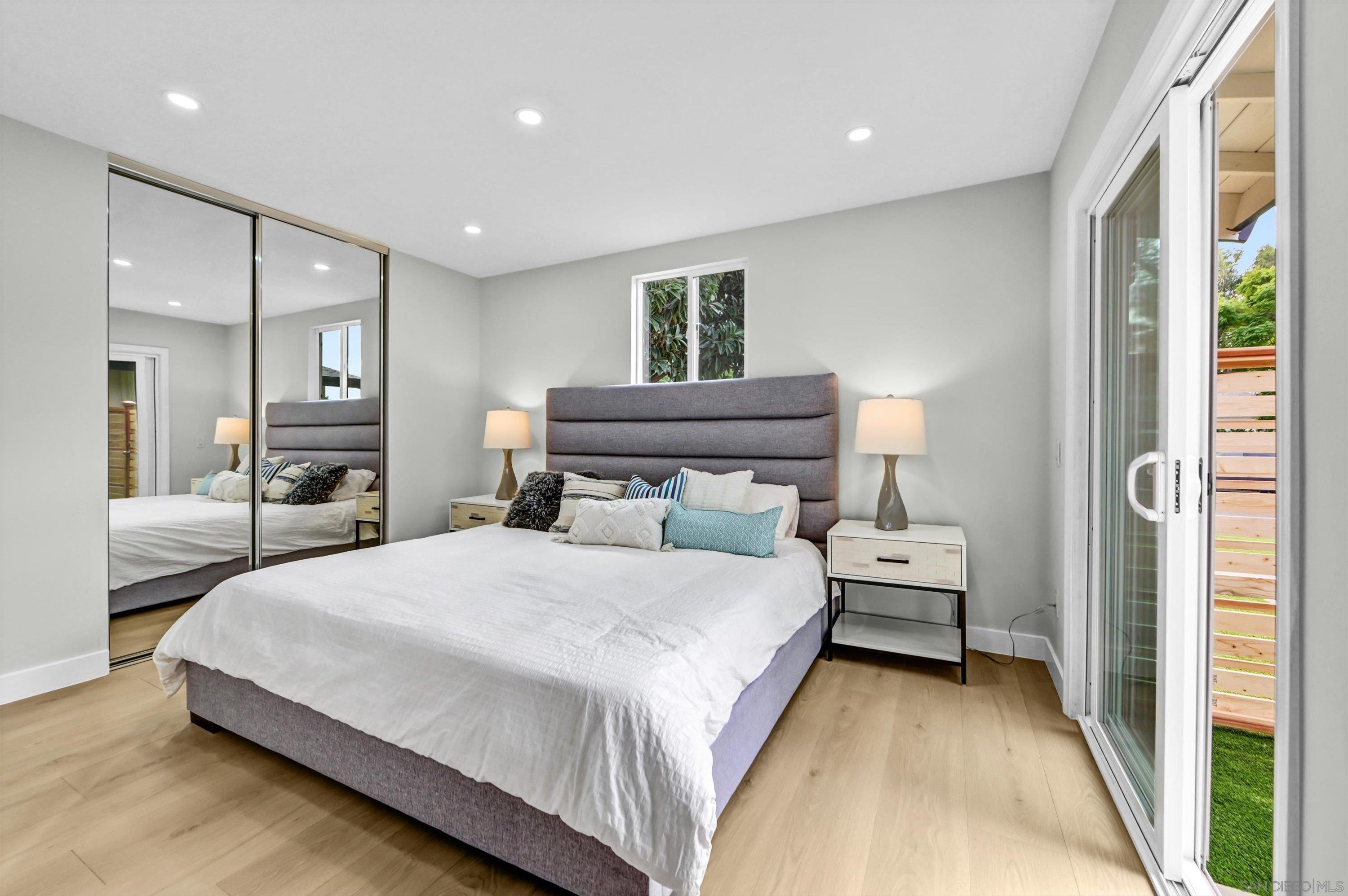 Detail Gallery Image 21 of 29 For 3904  Sherbourne Dr, Oceanside,  CA 92056 - 4 Beds | 2 Baths