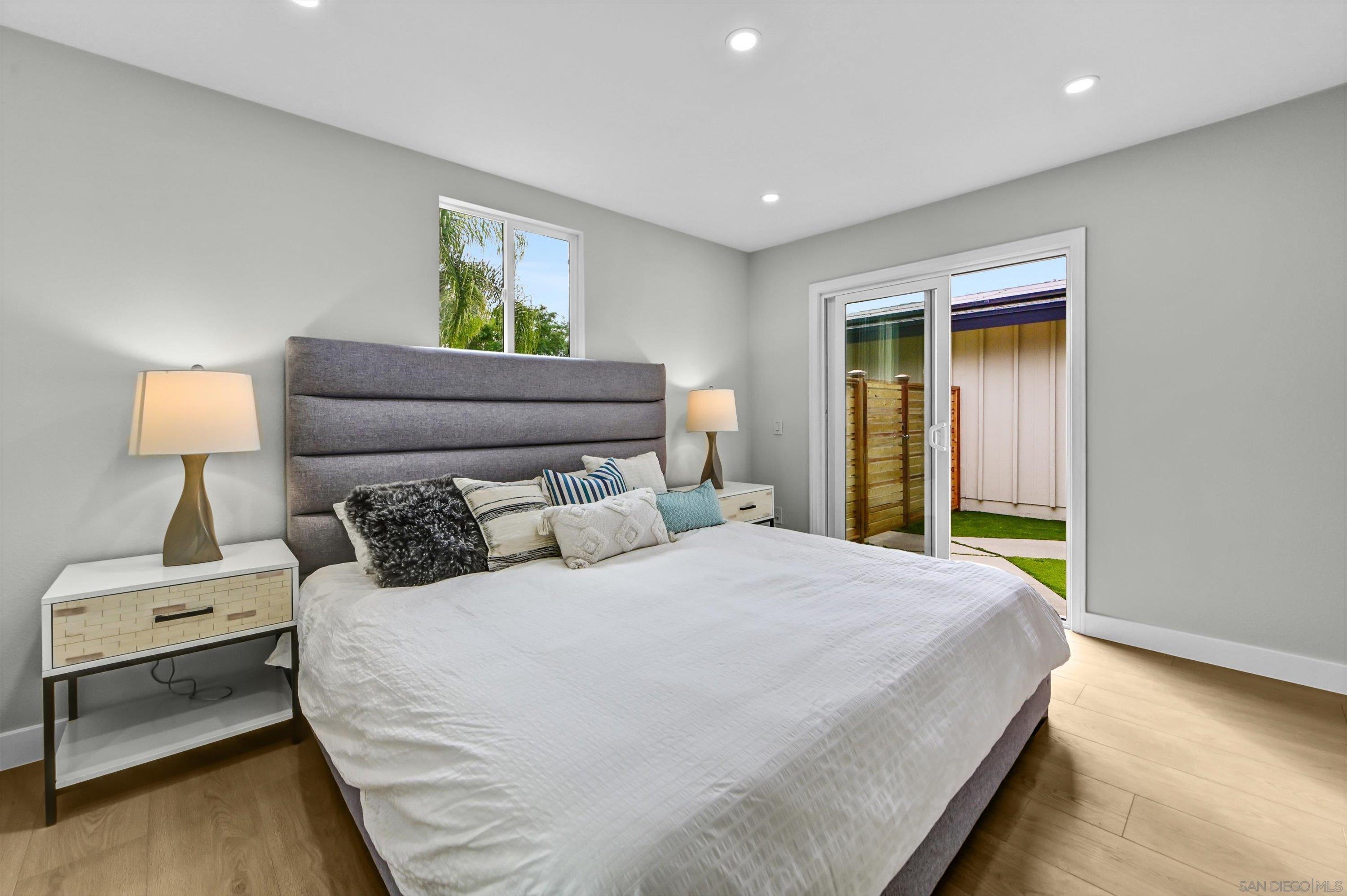 Detail Gallery Image 22 of 29 For 3904  Sherbourne Dr, Oceanside,  CA 92056 - 4 Beds | 2 Baths