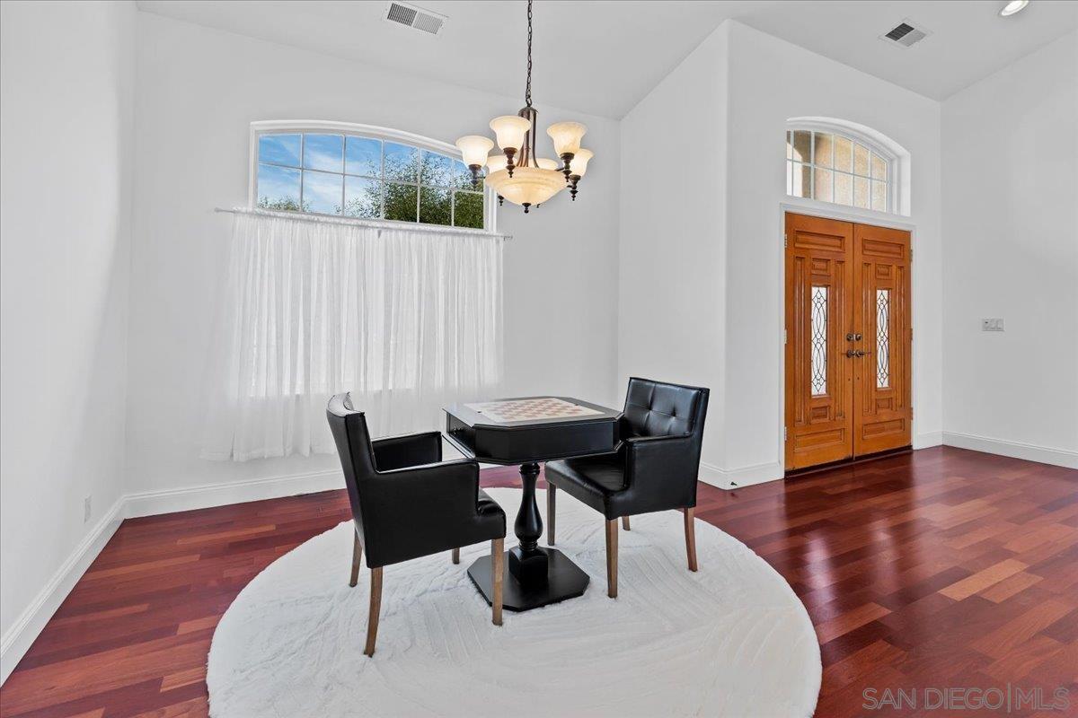 Detail Gallery Image 18 of 71 For 31252  North Star Way, Valley Center,  CA 92082 - 5 Beds | 3 Baths